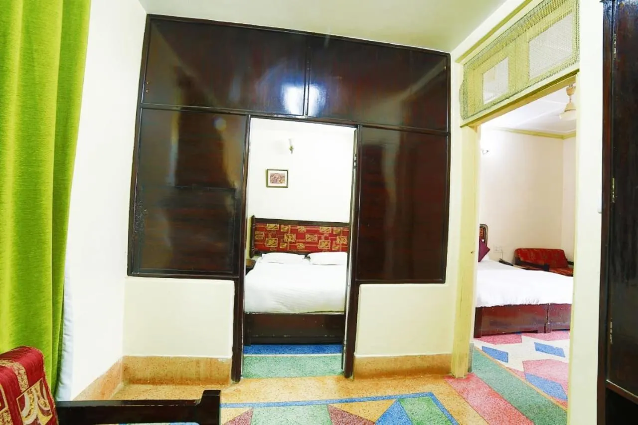 Photo of the whole room, Bed in Hotel Samrat International