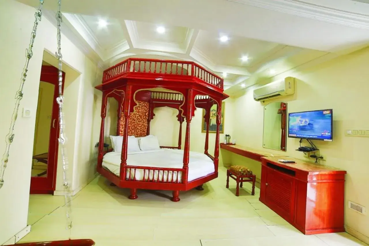 Bed in Hotel Samrat International Bed in Hotel Samrat International