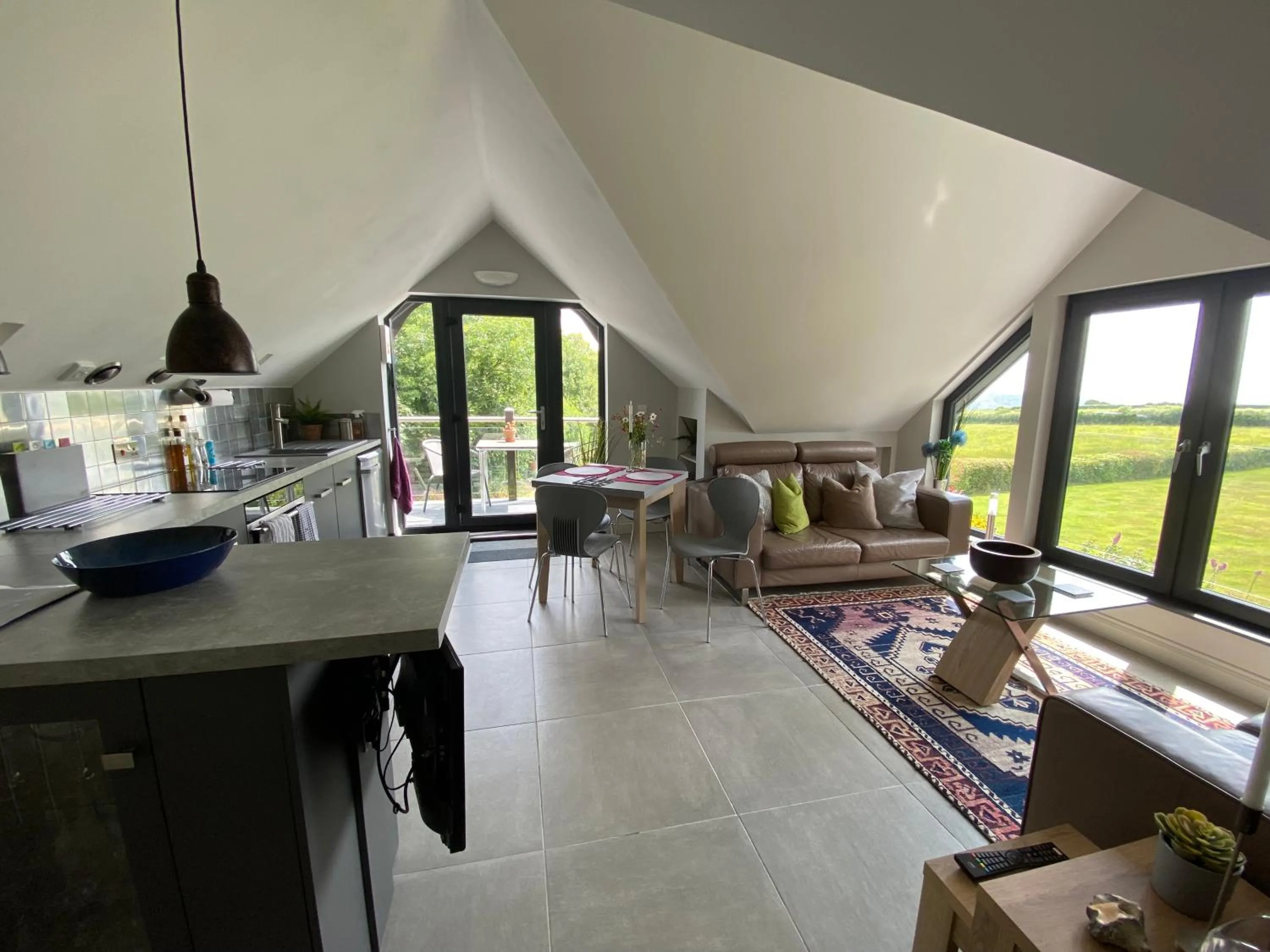 Downton Lodge Country Bed and Breakfast and; Self Catering