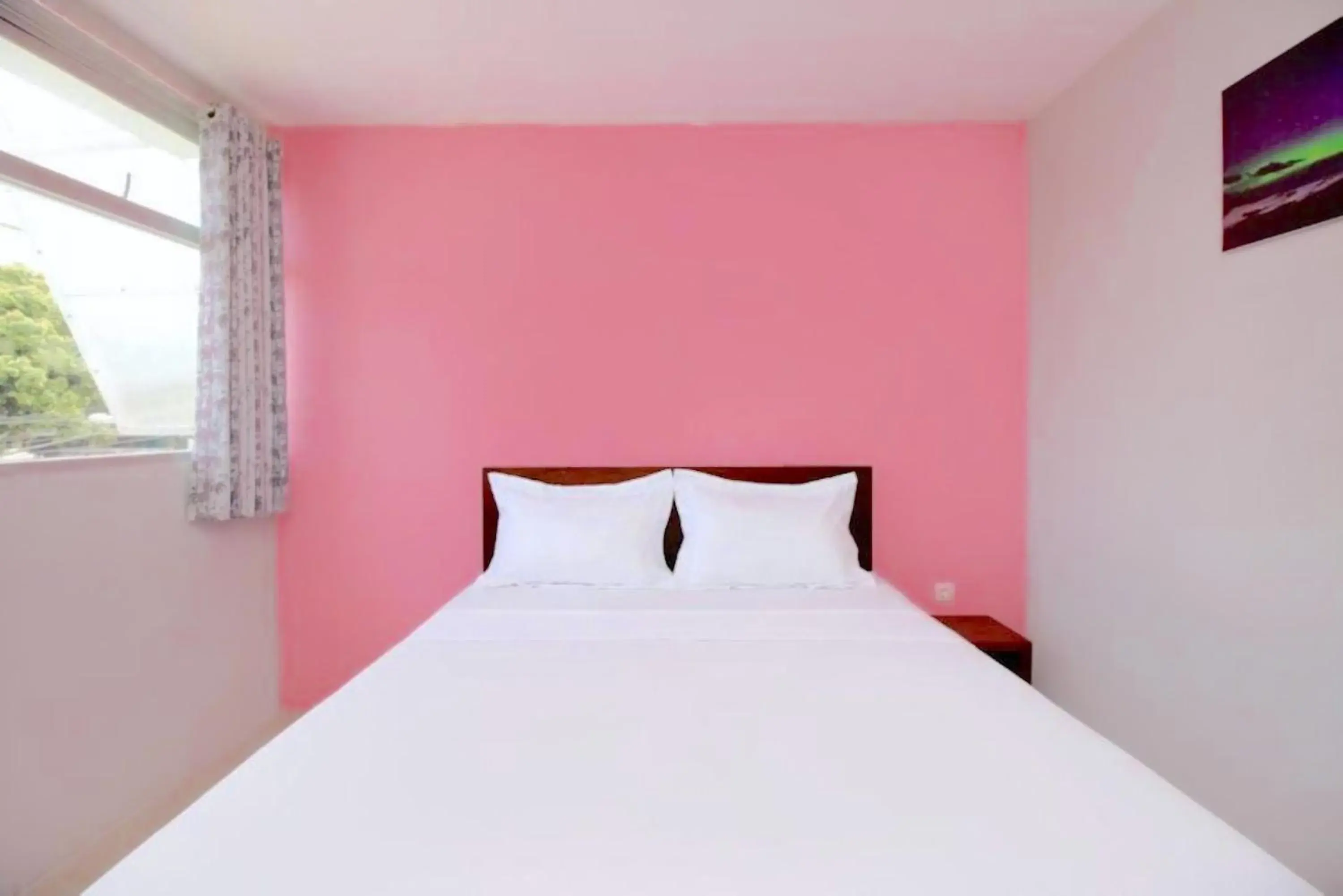 Bed in The Aurora by Makati Bed in The Aurora by Makati