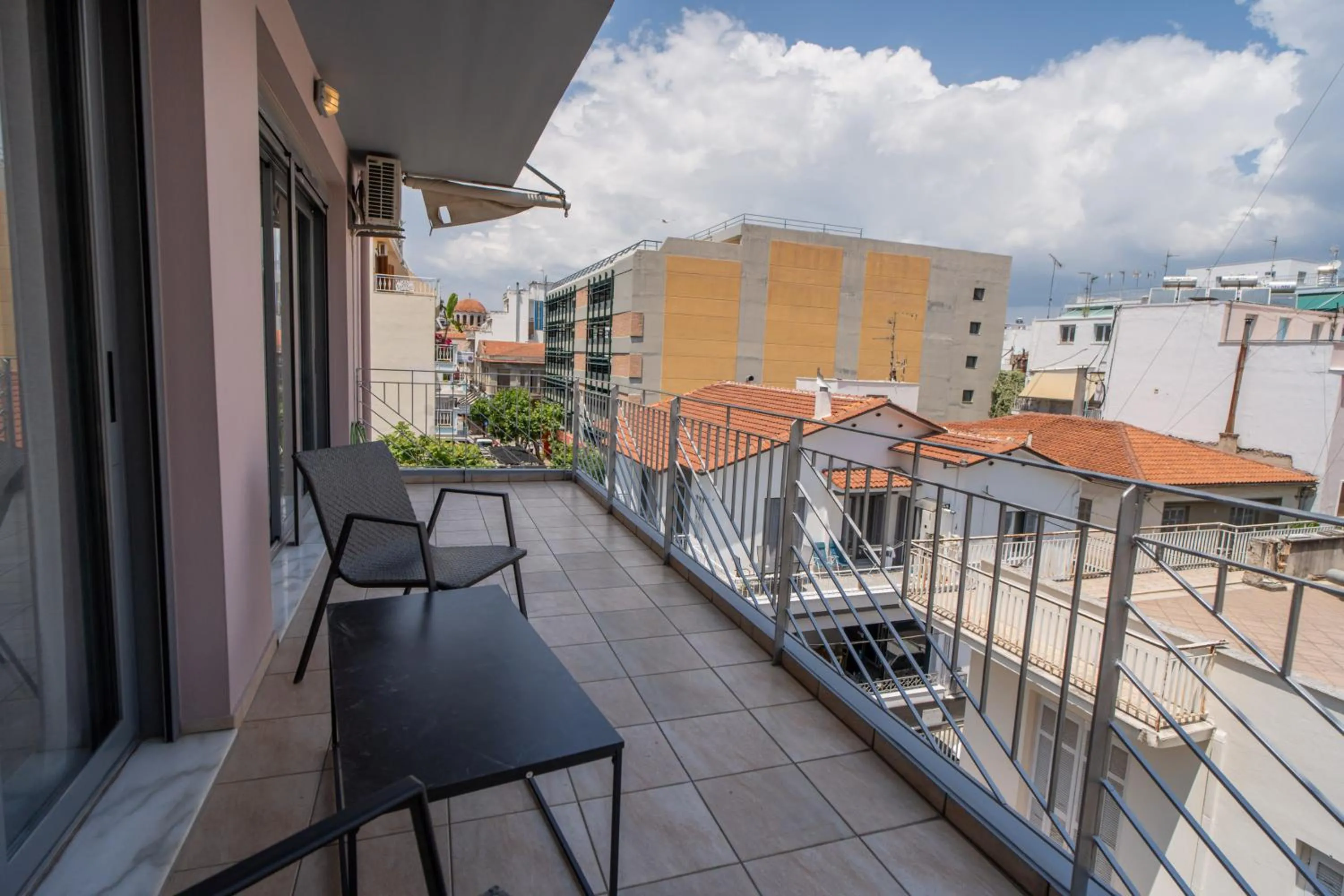 Balcony/Terrace in #S20 Chic 1 BR apartment in the centre of Volos