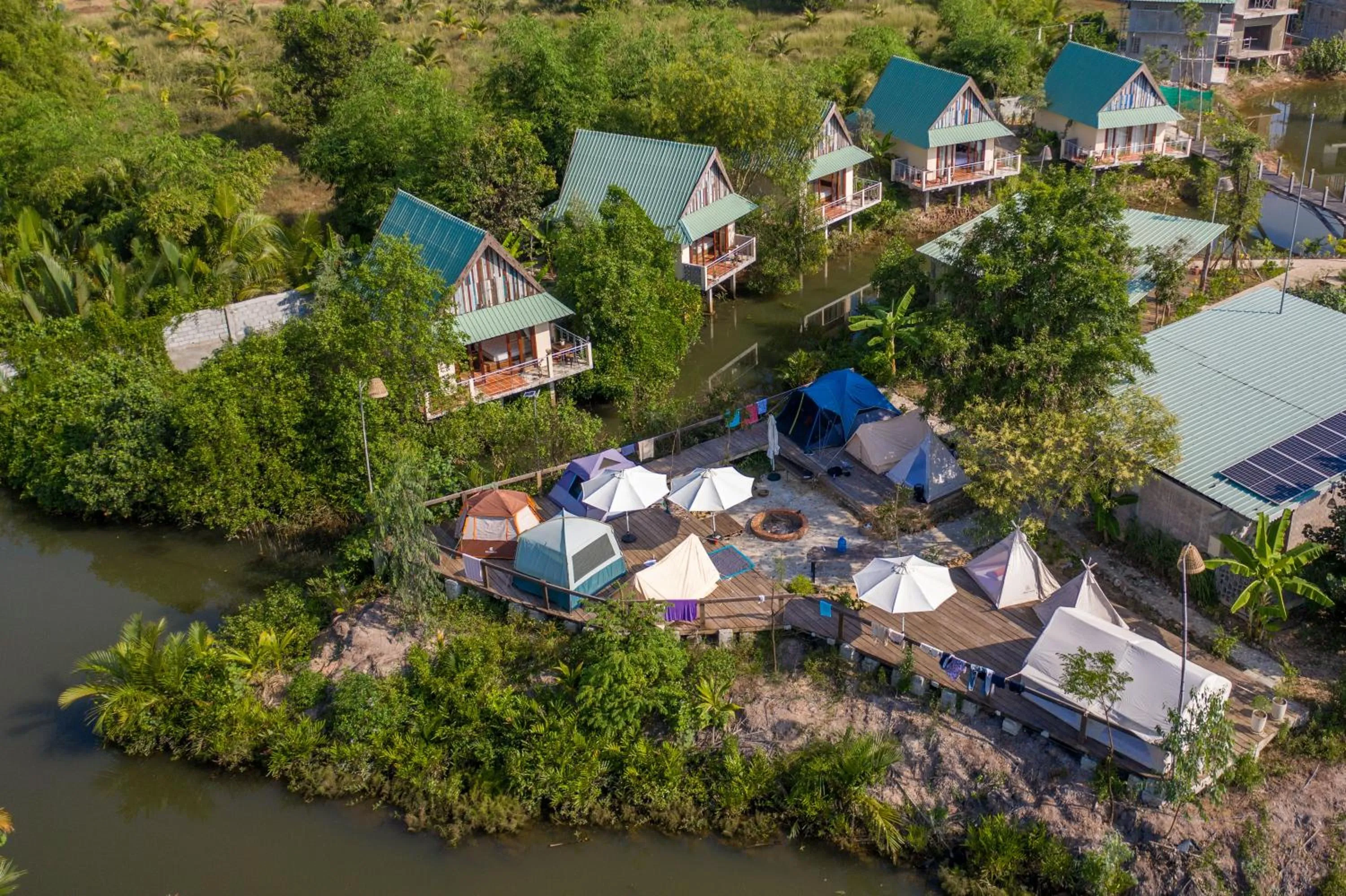 Property building in Kampot Eco Village