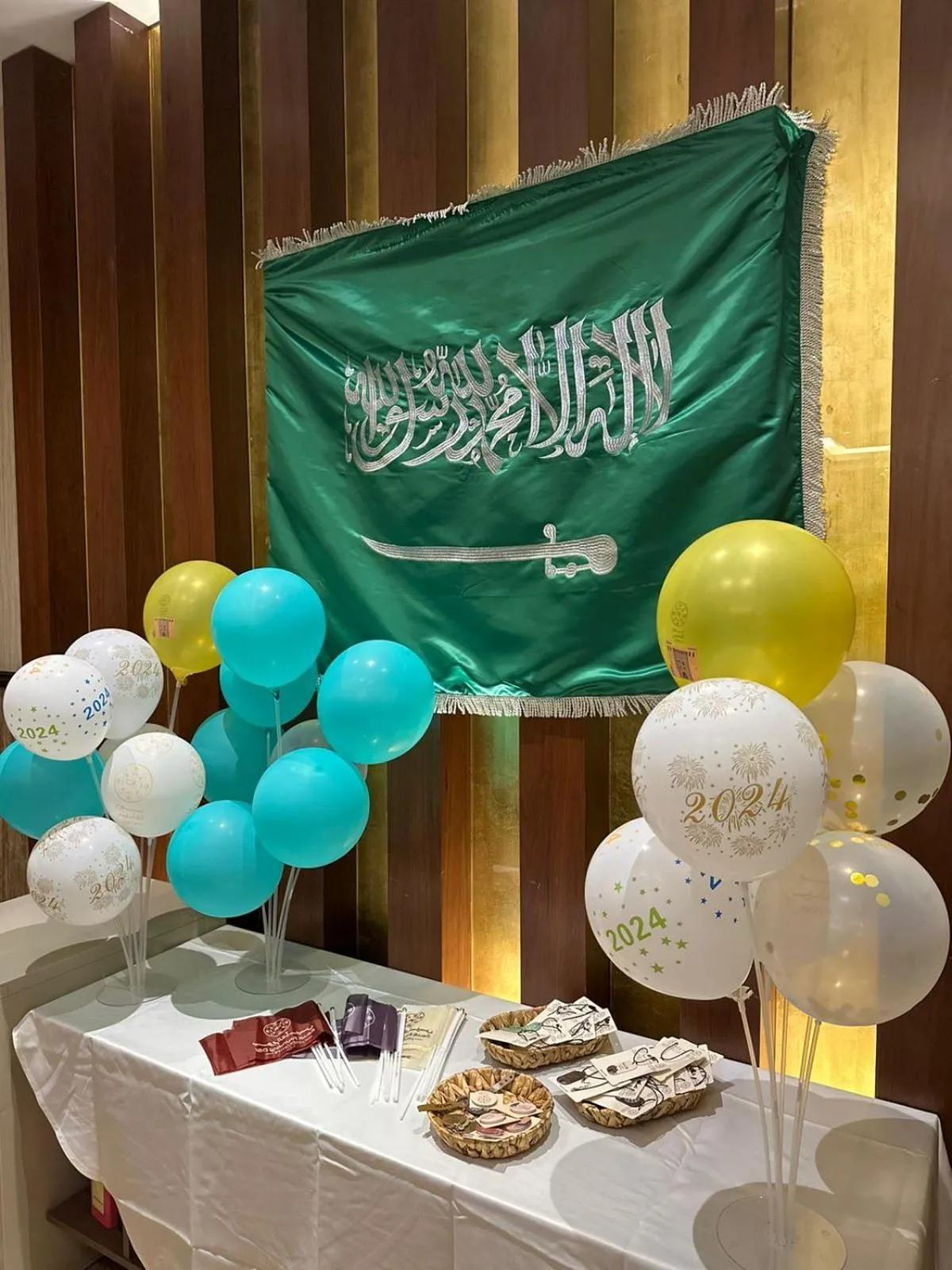 Property building in Ocean View Al Zahra