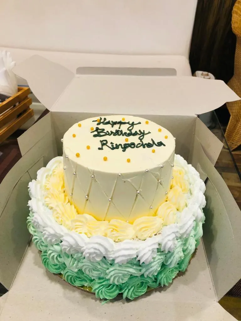 Food in Silver Cloud Hotel