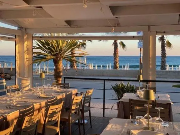 Restaurant/places to eat in Villa Salisà