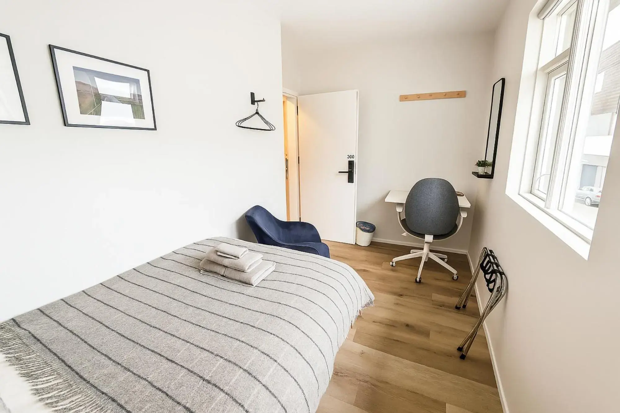Single Room with Shared Bathroom in The Ísafjörður Inn by Ourhotels Single Room with Shared Bathroom in The Ísafjörður Inn by Ourhotels