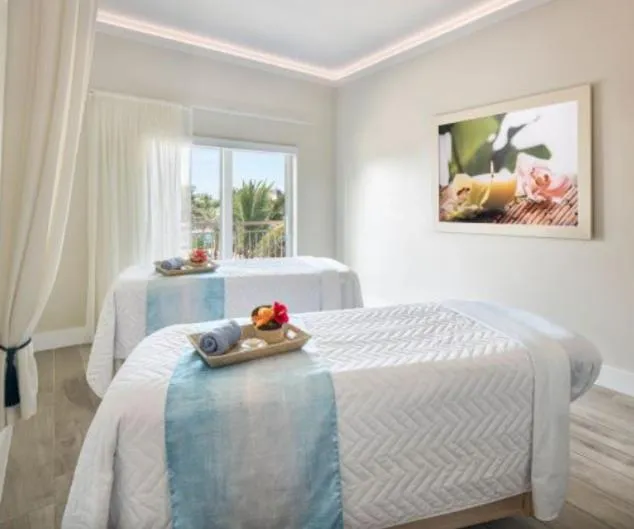 Spa and wellness centre/facilities, Bed in Margaritaville Beach Resort Ft Myers Beach