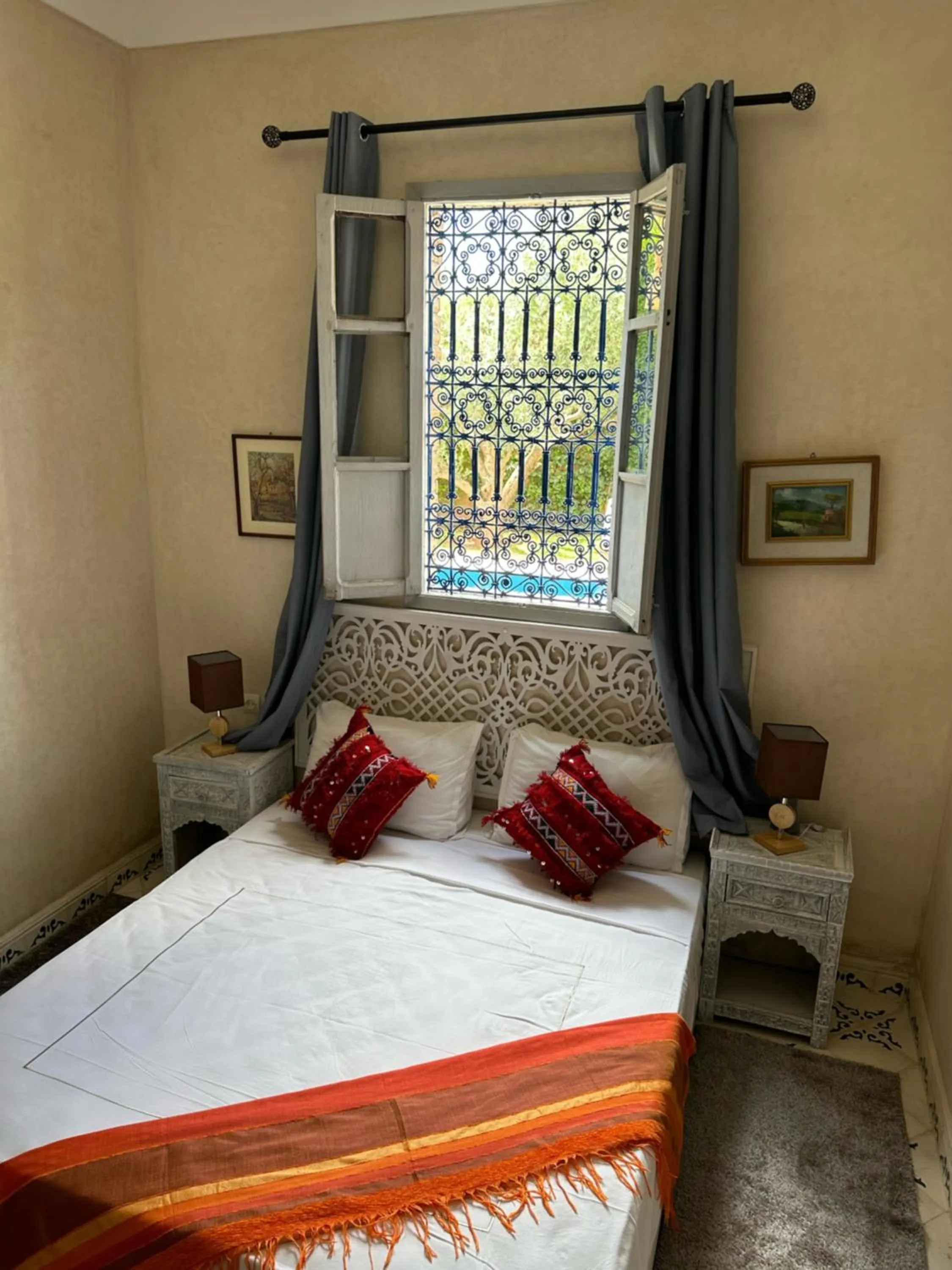 Bed in Oasis Merasi Marrakech