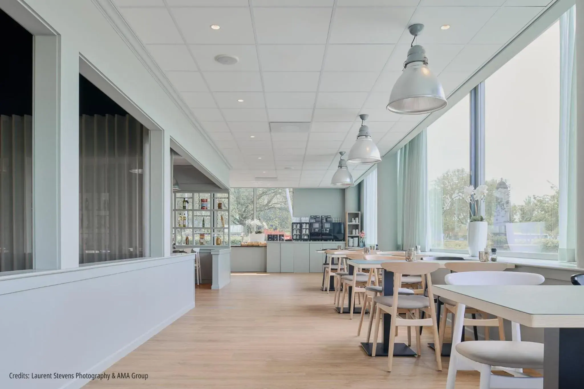 Lounge or bar in Garner Hotel Maastricht by IHG Lounge or bar in Garner Hotel Maastricht by IHG