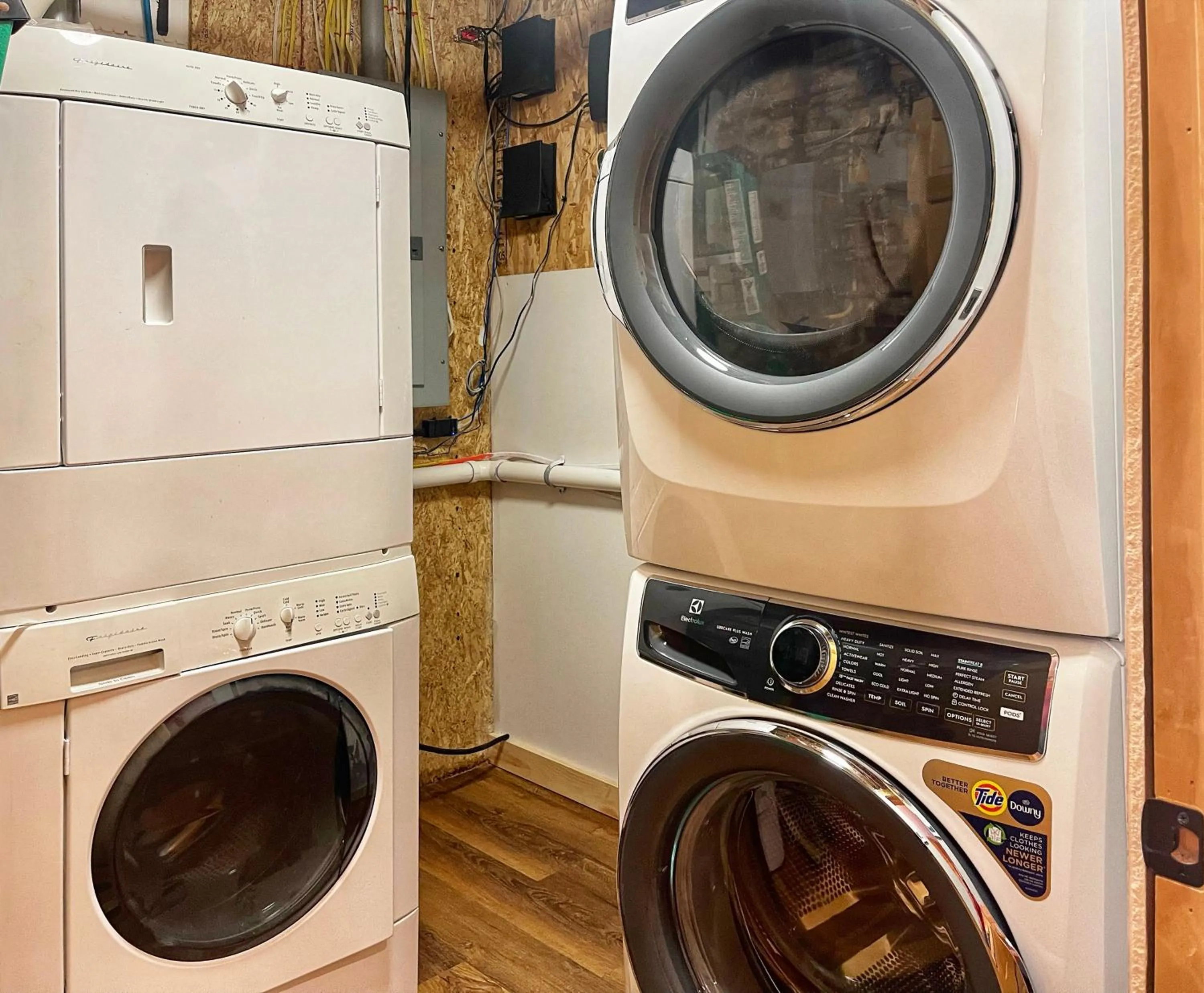 washing machine in Adirondack Mountain Cabin with Hot Tub, Near Whiteface, Lake Placid, Fire Pit, Game Rm