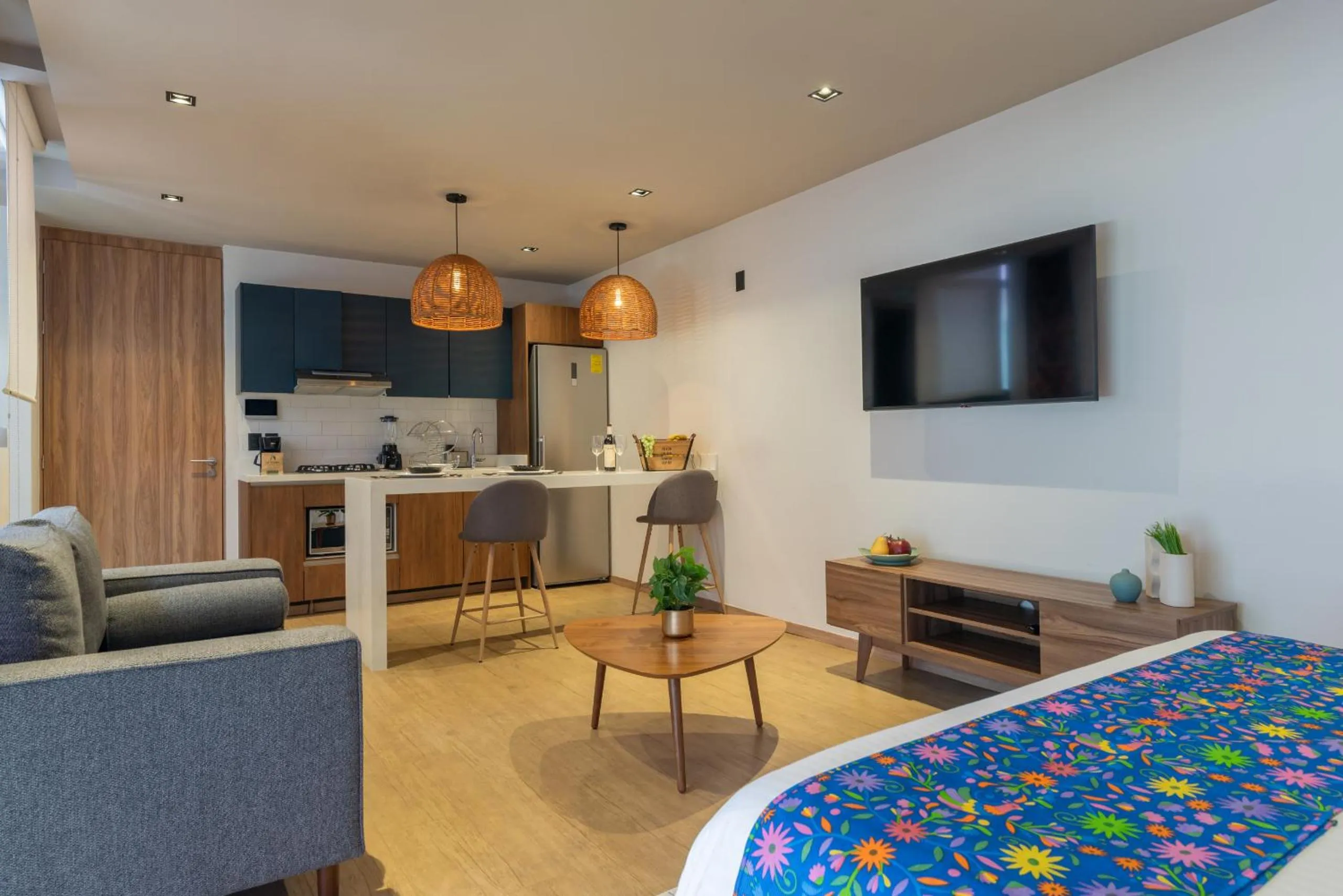 TV and multimedia in Be Local