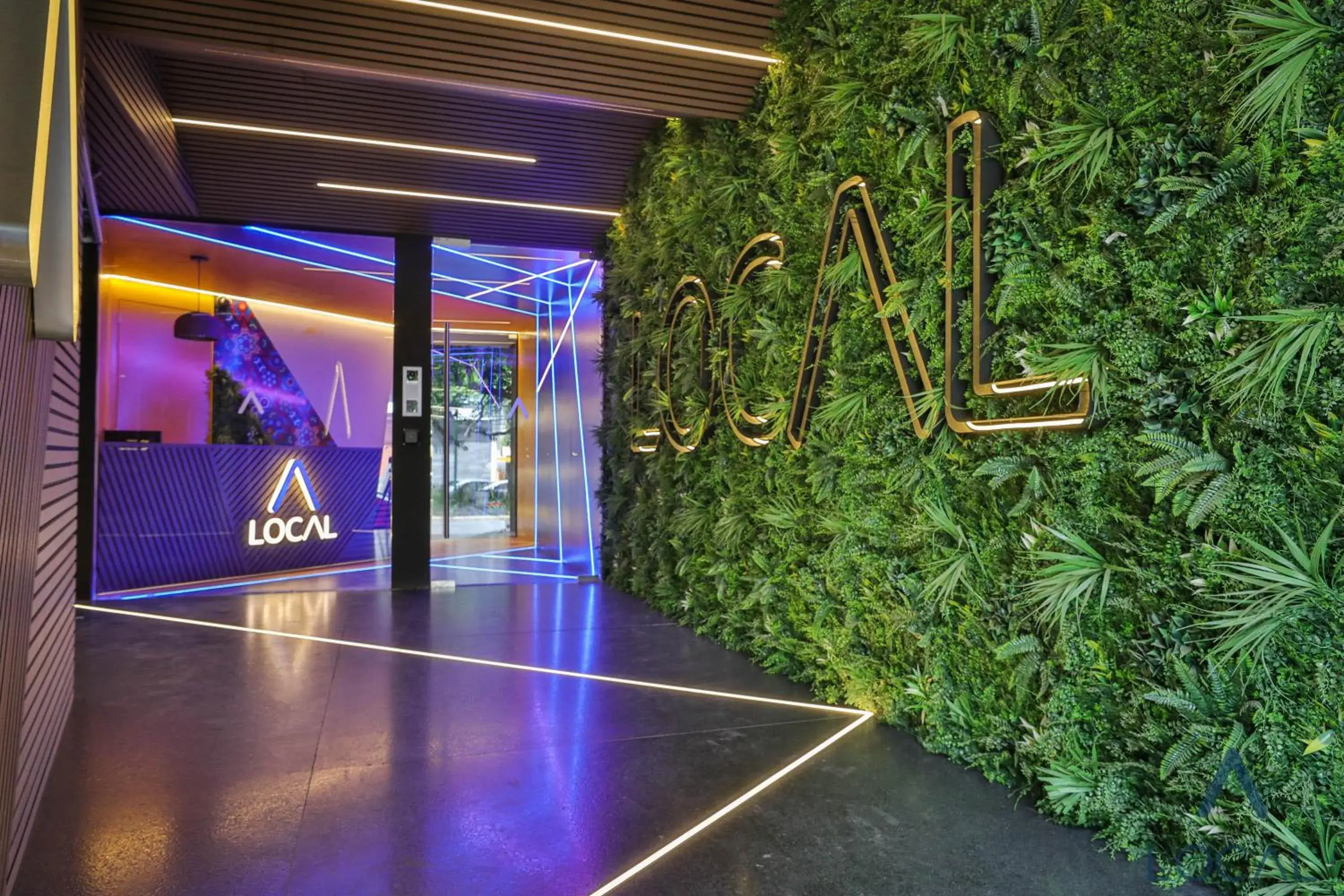 Facade/entrance in Be Local Facade/entrance in Be Local