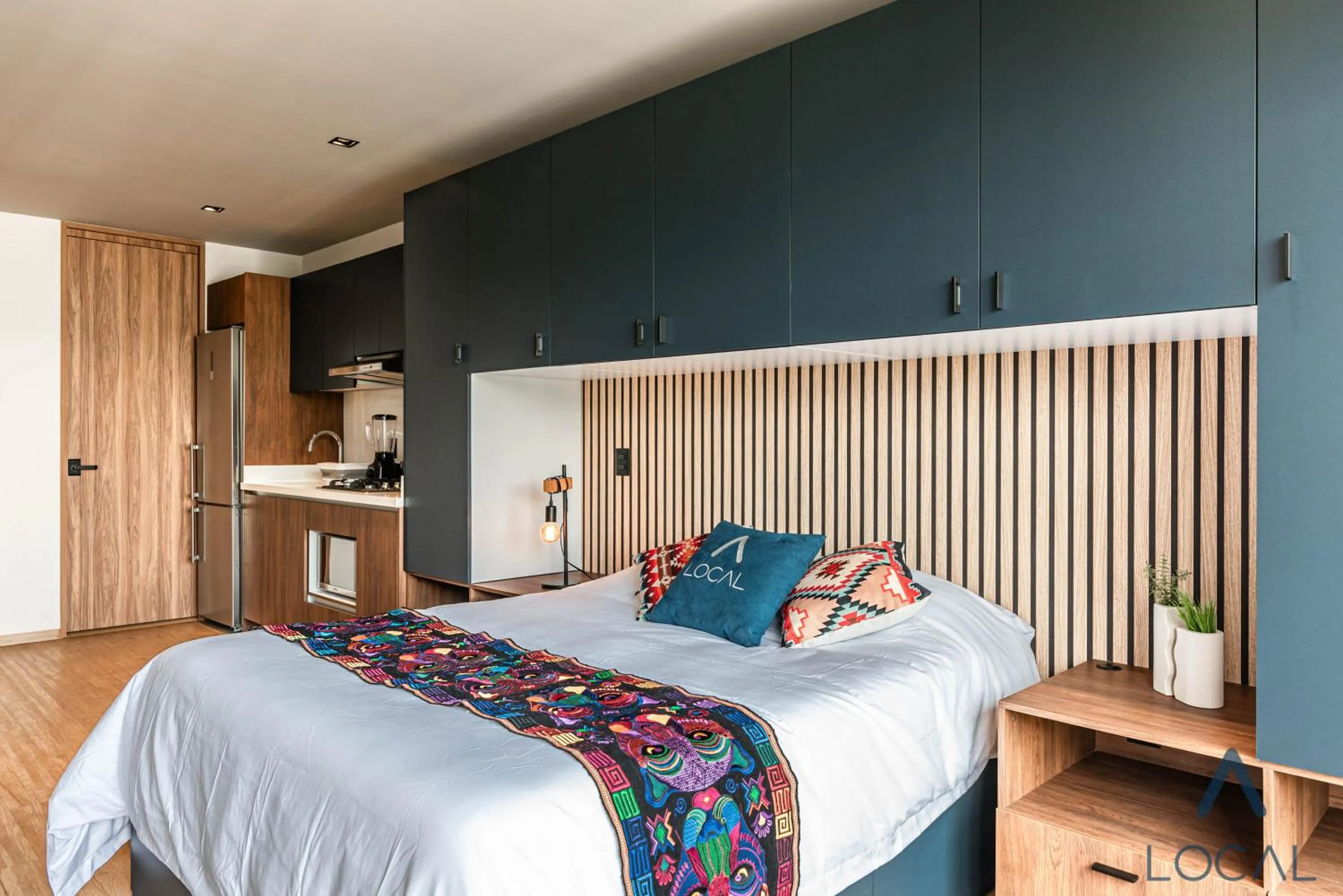 Photo of the whole room, Bed in Be Local