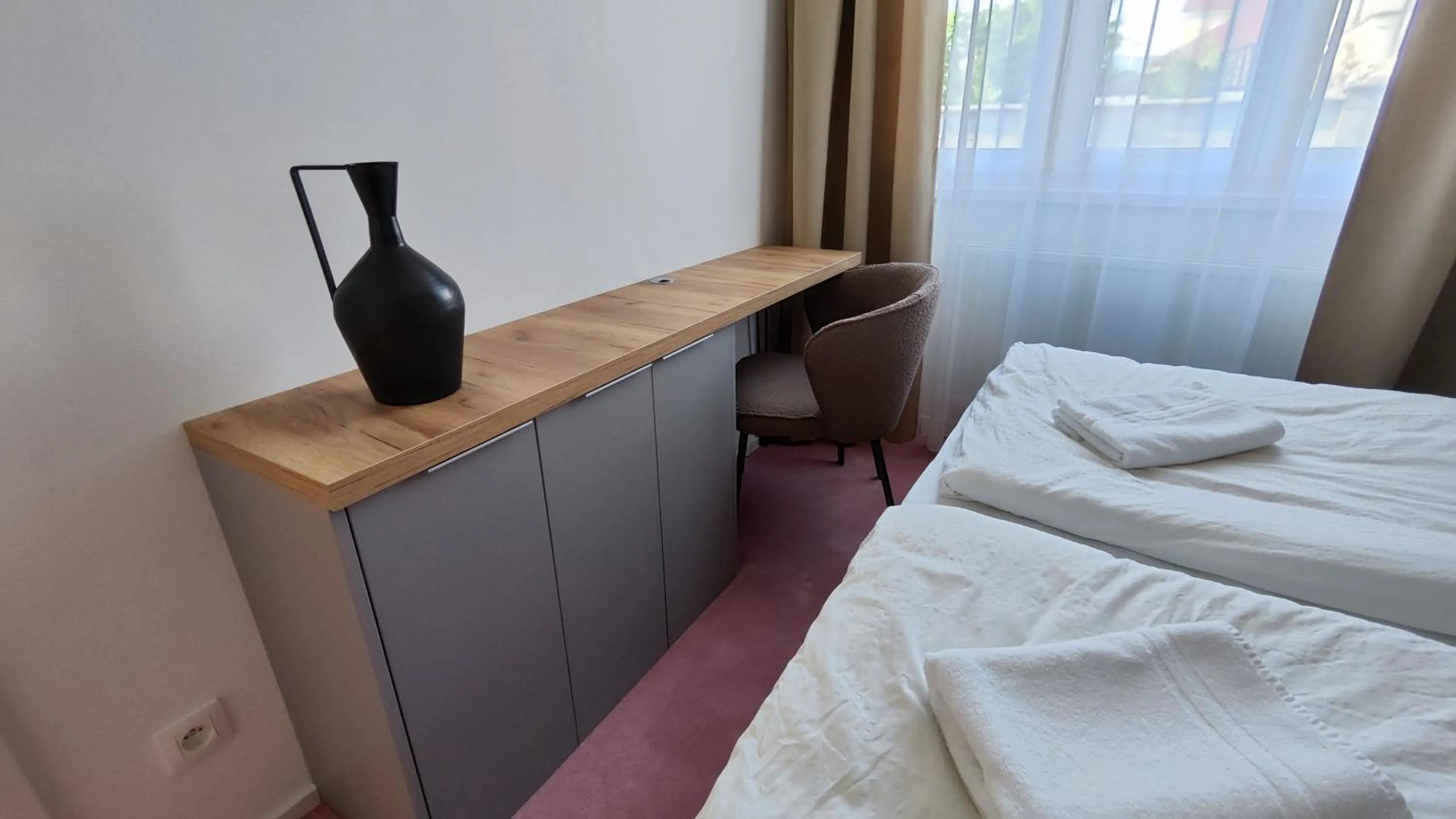 Bed in DOHNANYI Villa by CHORS