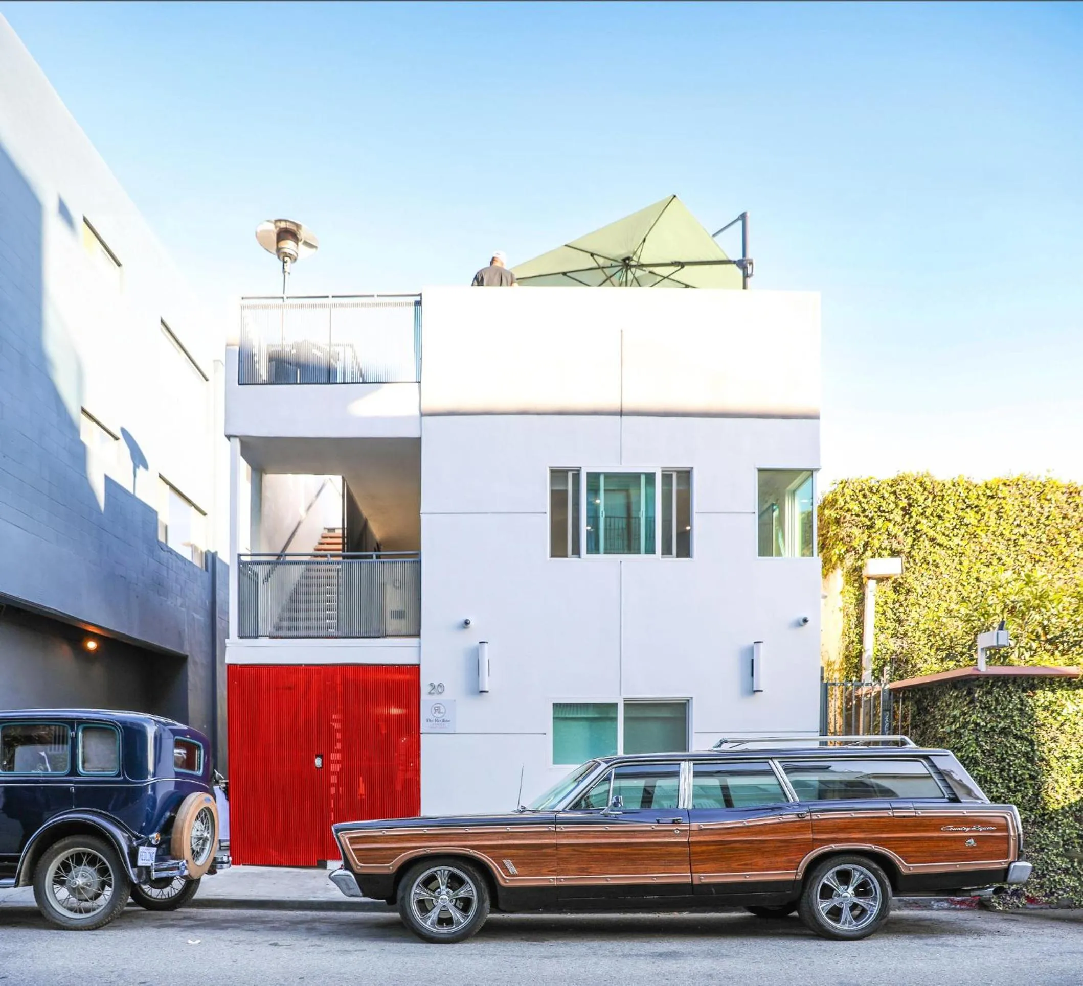 Property building in The Redline Venice