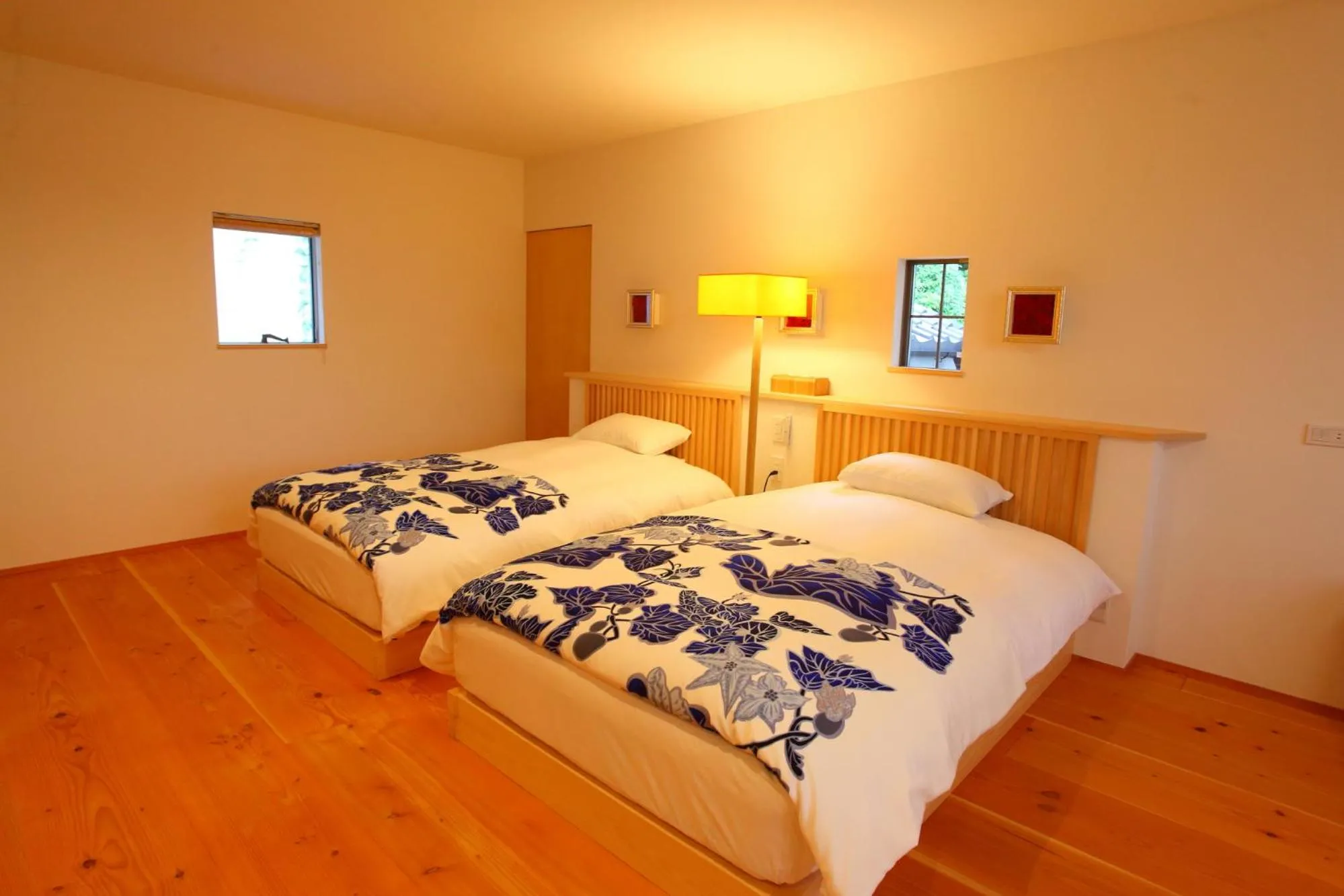 Bedroom, Bed in Sanjoubou Sansou villa