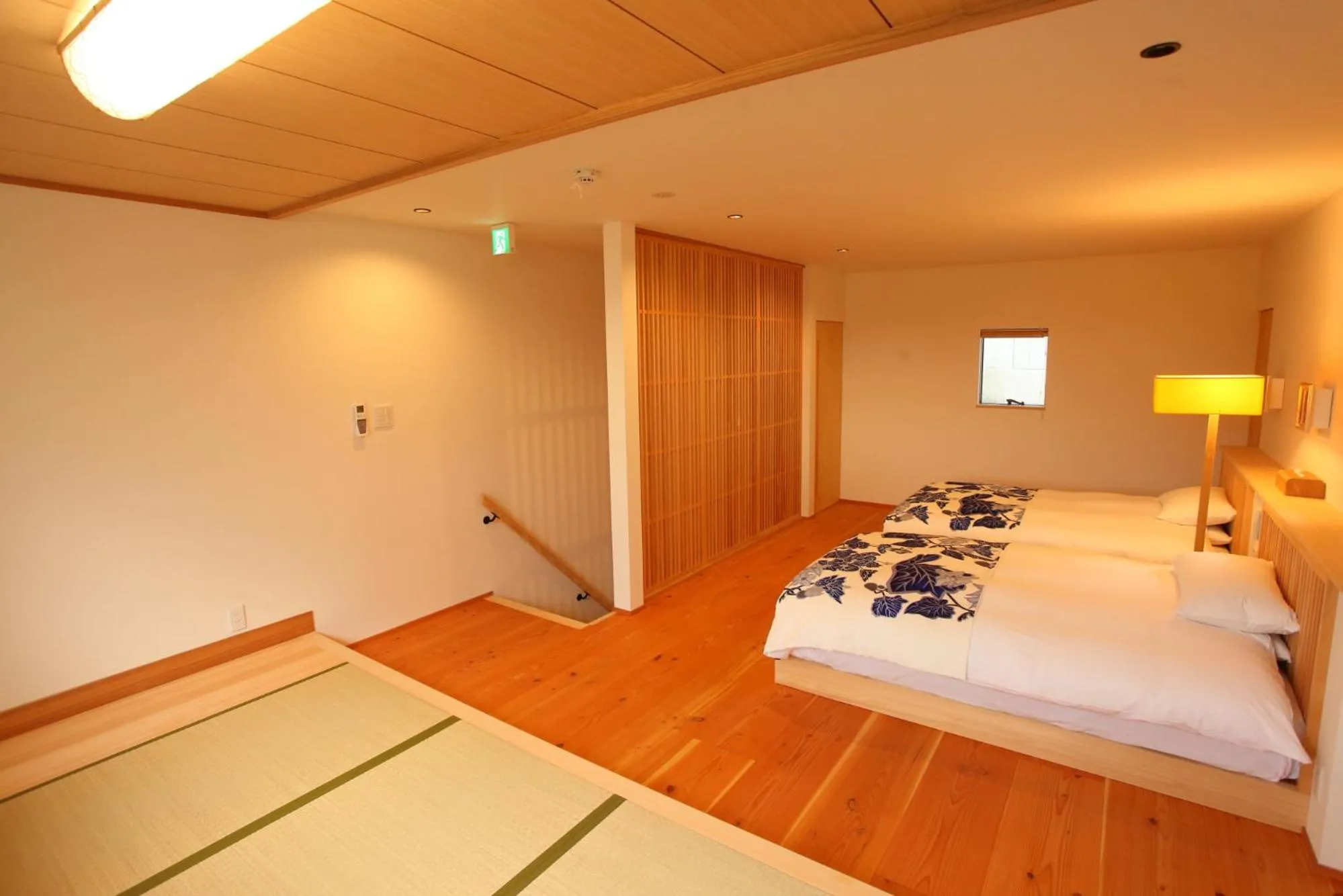 Bedroom, Bed in Sanjoubou Sansou villa
