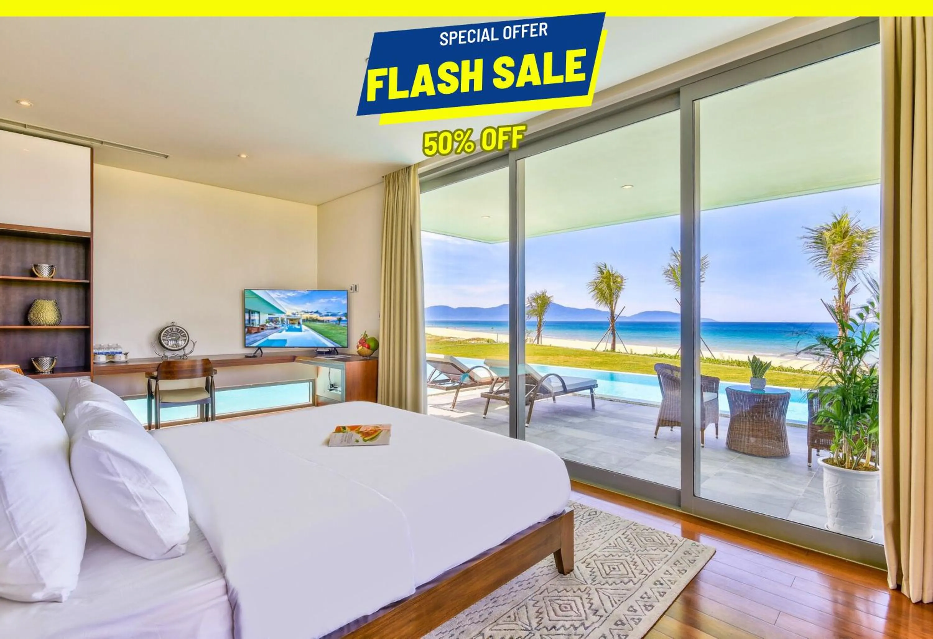 Beach, Bed in Memories Holiday beach villa Da Nang