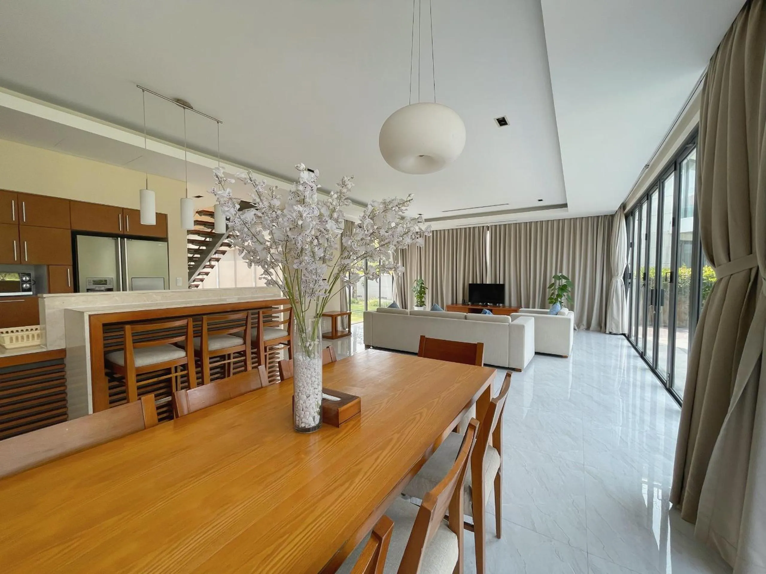 Seating area in Memories Holiday beach villa Da Nang