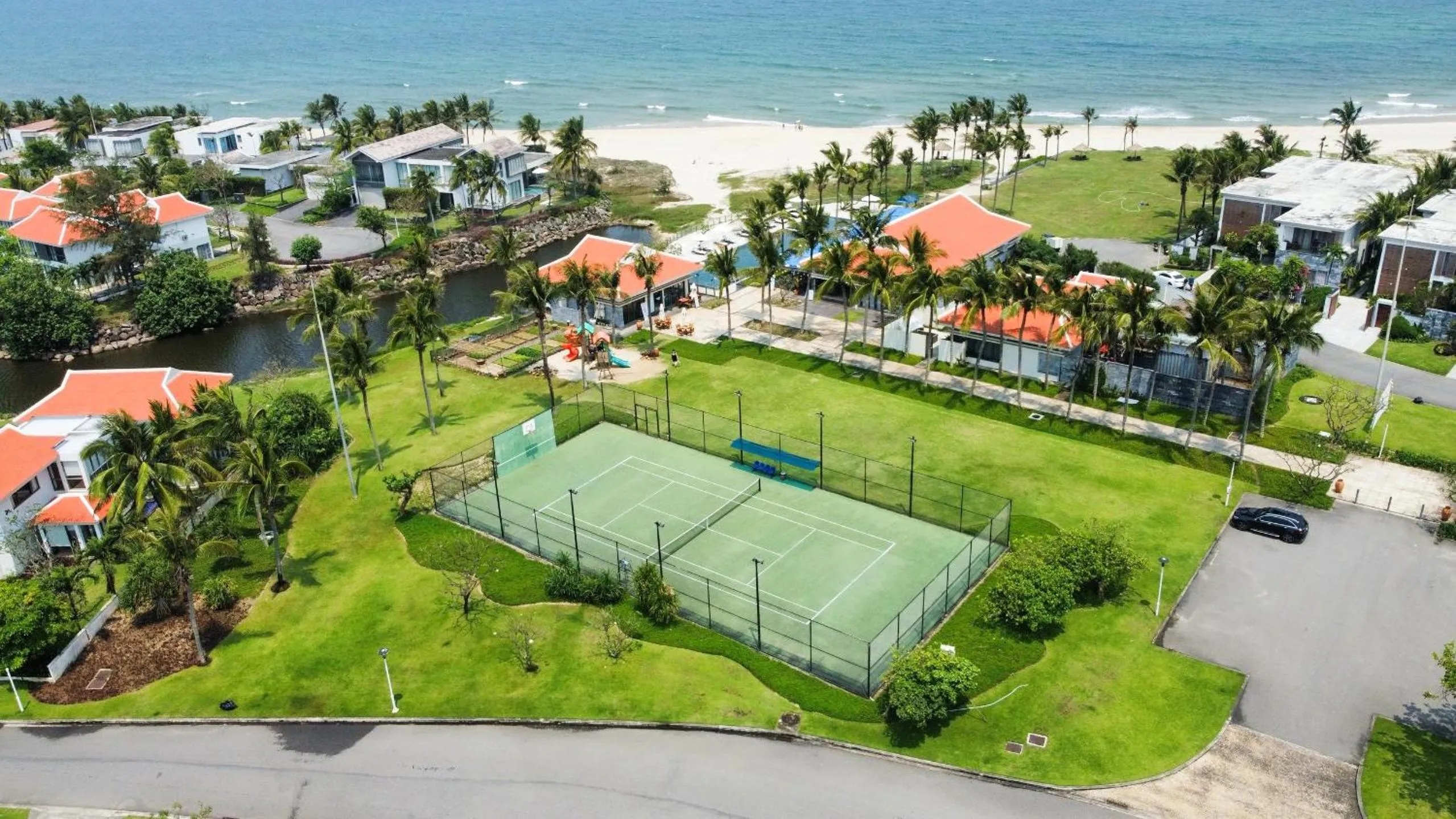 Beach in Memories Holiday beach villa Da Nang