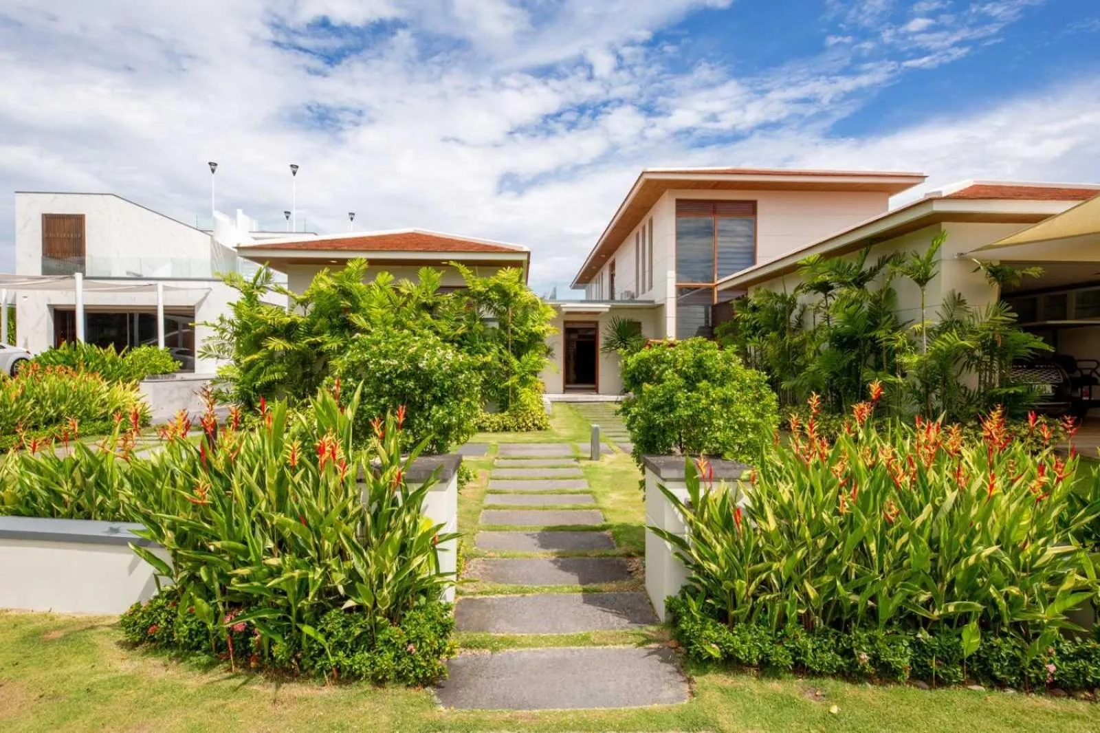 Property building in Memories Holiday beach villa Da Nang