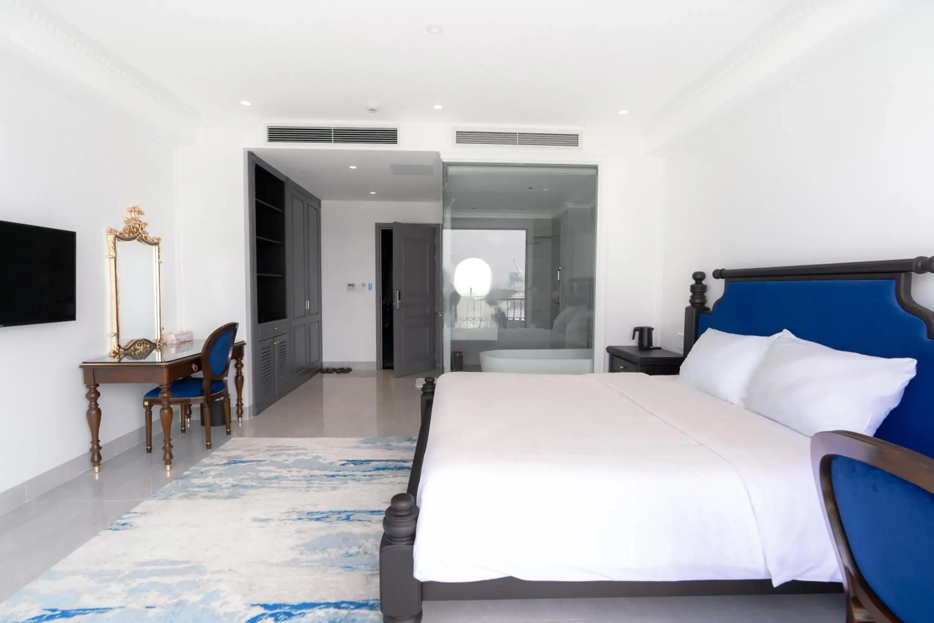 Bed in Quang Minh Riverside Hotel Danang Bed in Quang Minh Riverside Hotel Danang