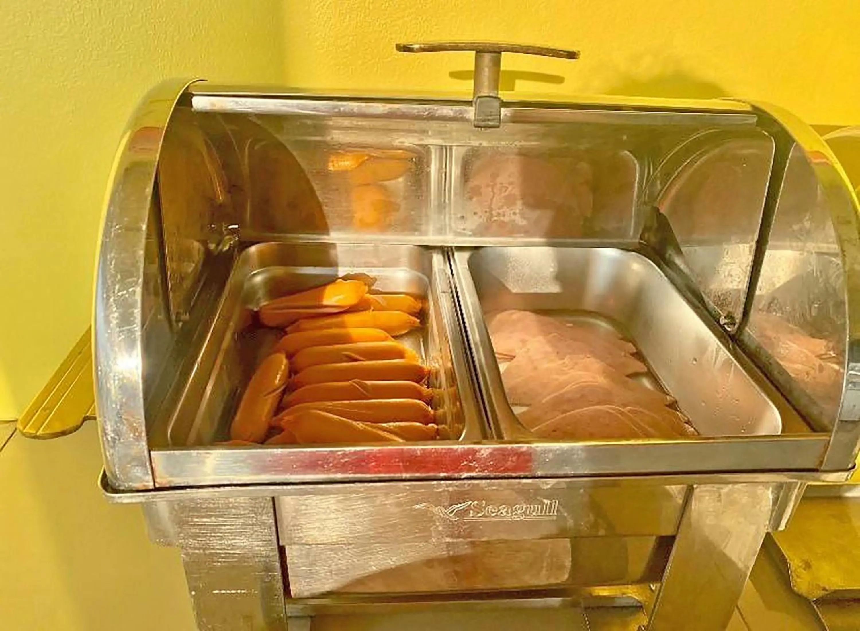 Food in Anyavee Chom By The Sea