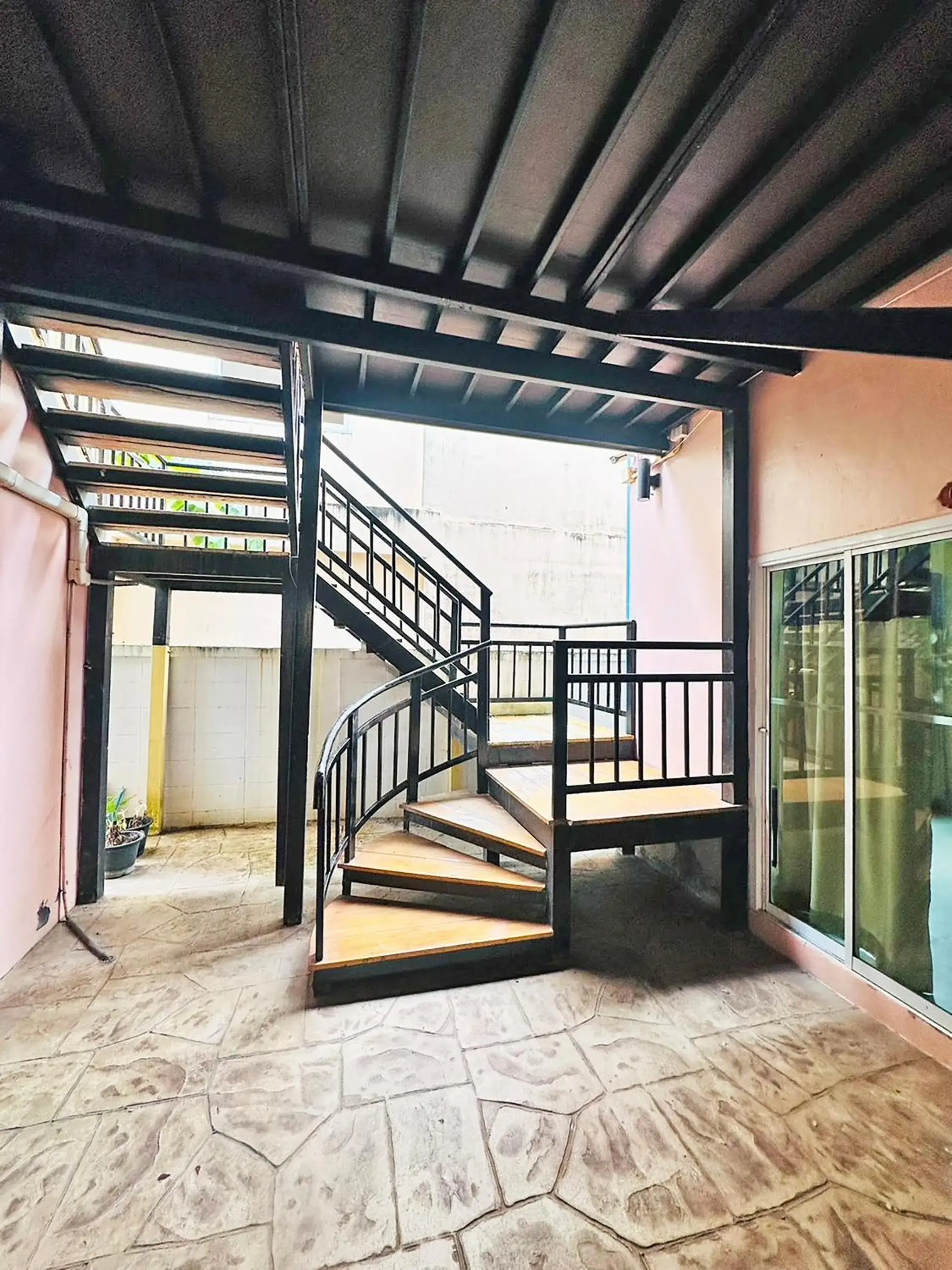 Property building in Anyavee Chom By The Sea Property building in Anyavee Chom By The Sea