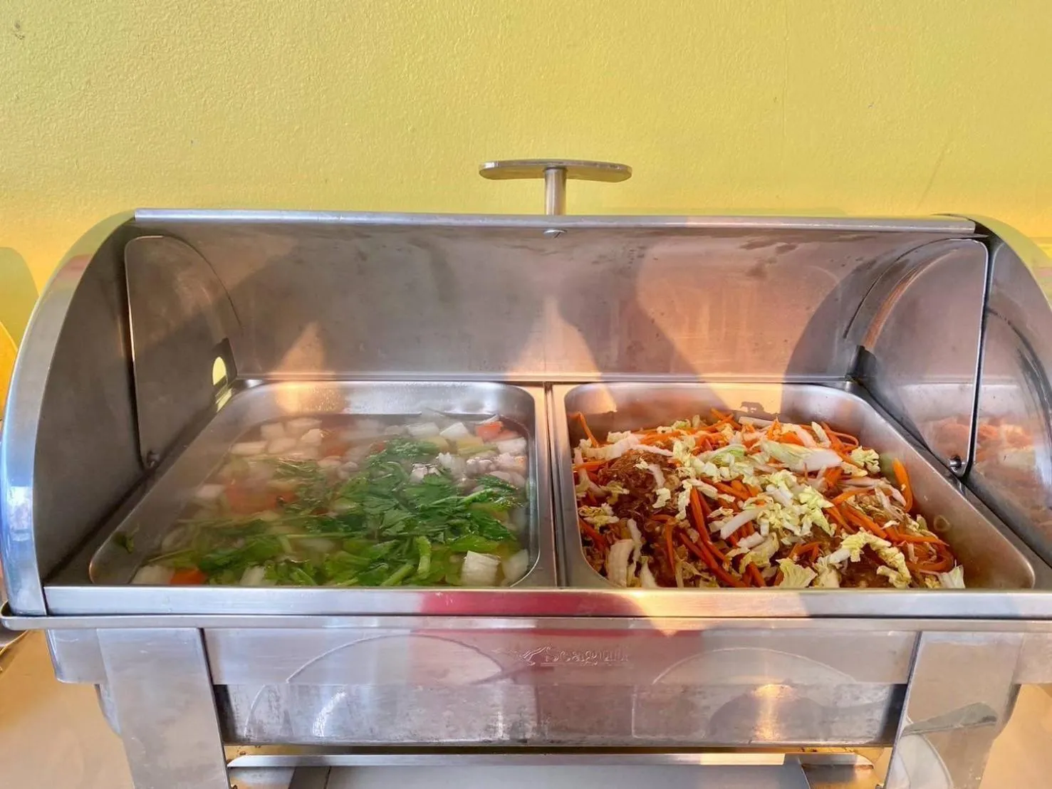 Food in Anyavee Chom By The Sea