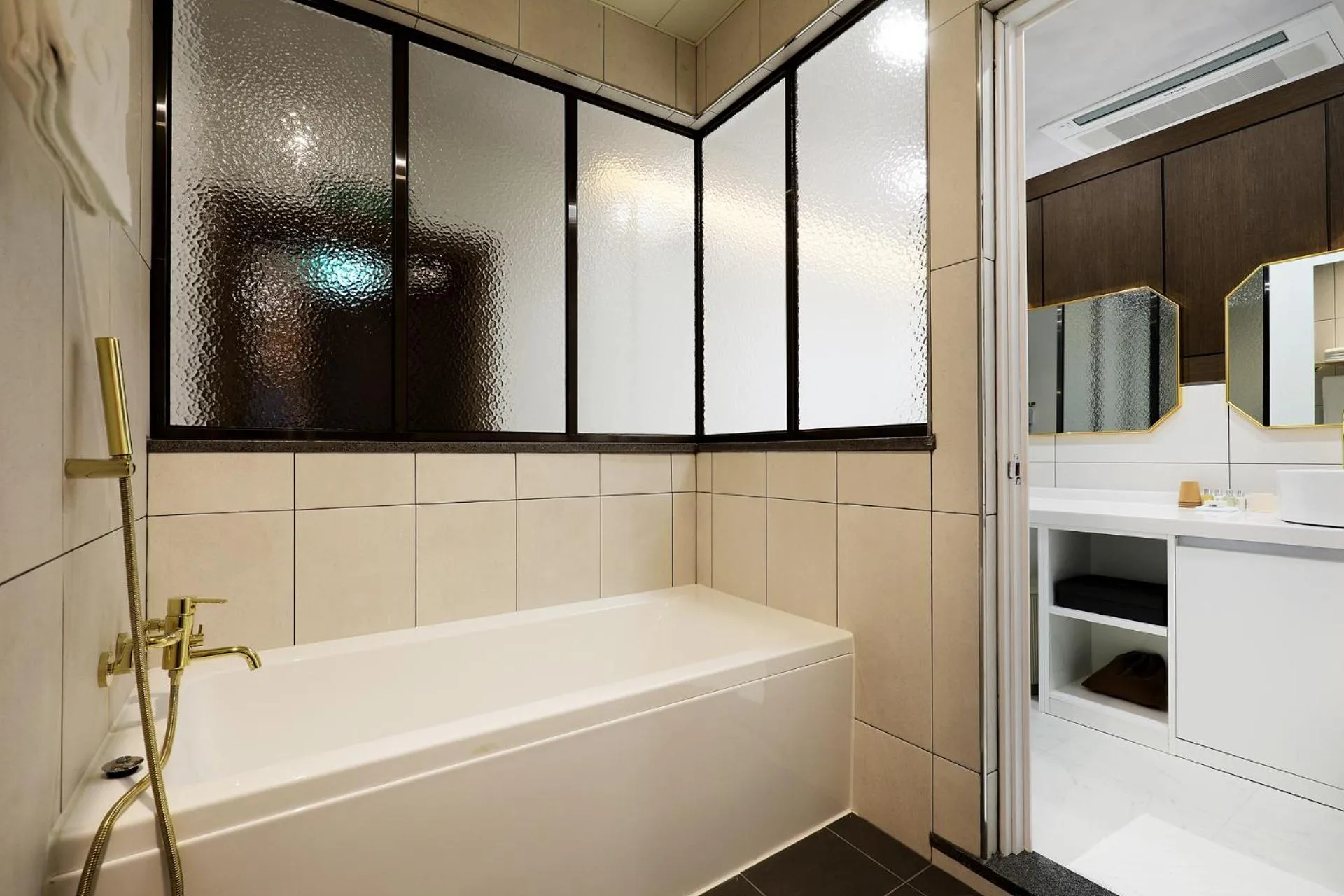 Chuncheon Intro Family hotel