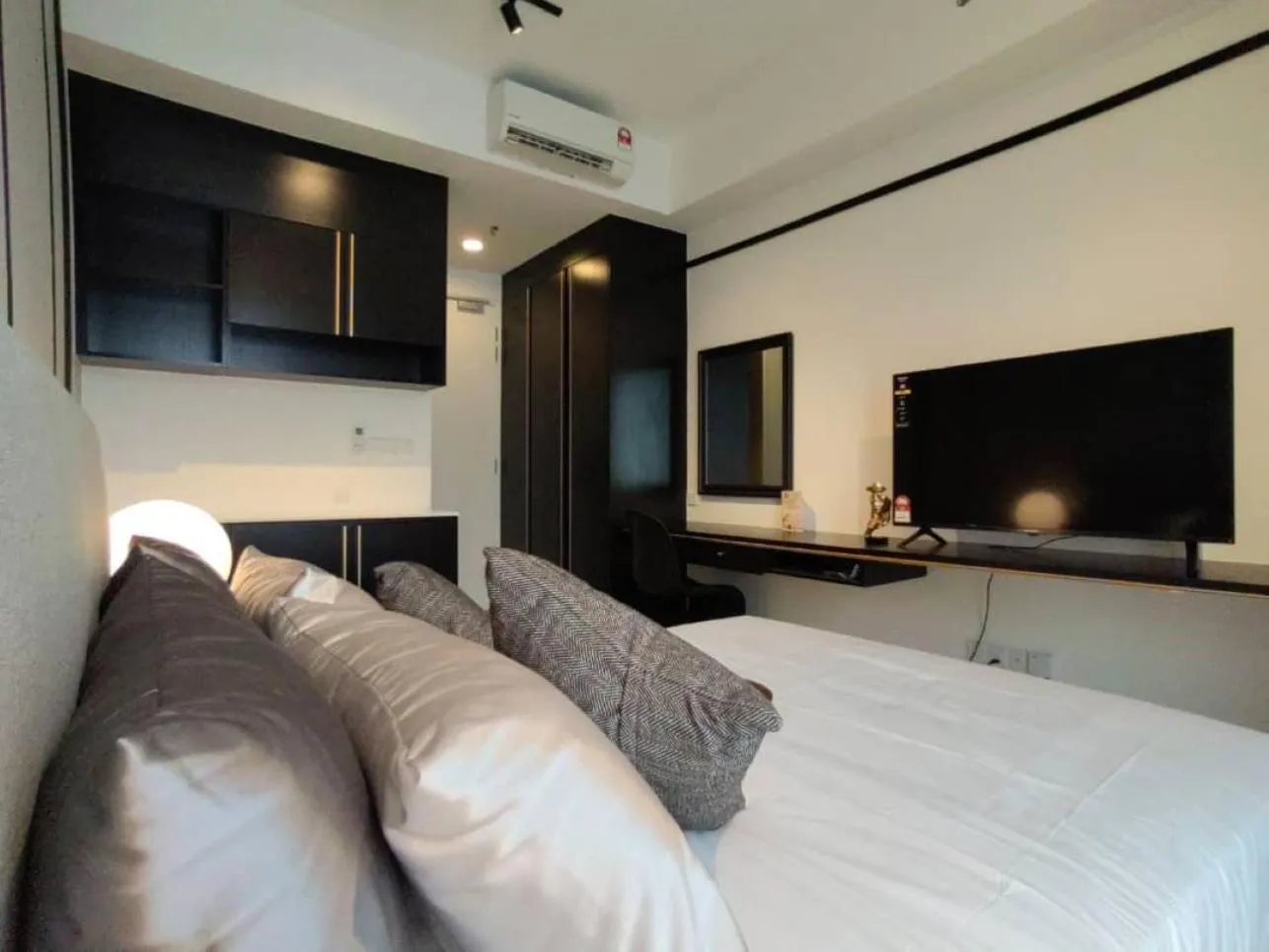 Bedroom, Bed in The Axon Bukit Bintang by SMOVF BNB