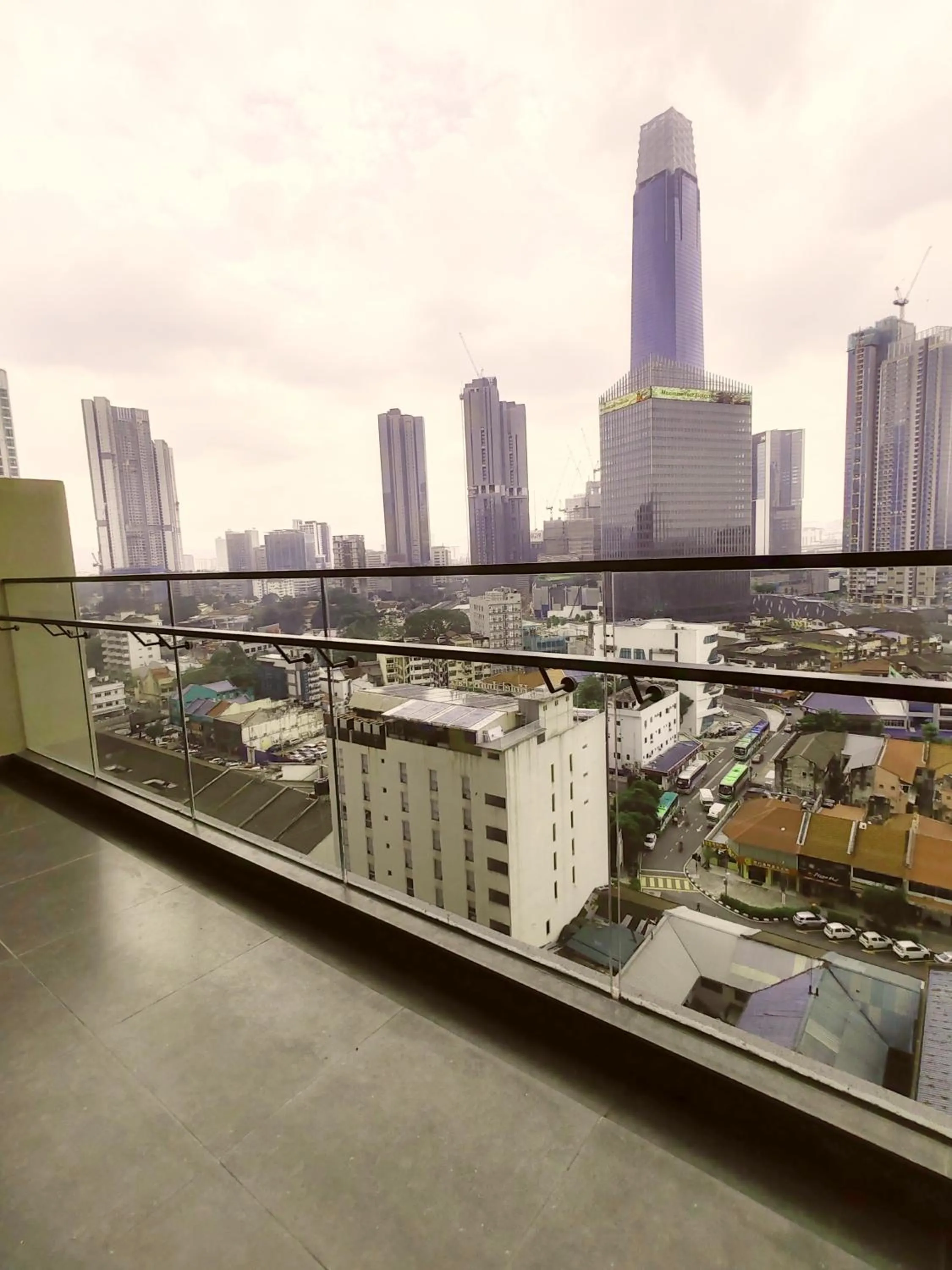 Day in The Axon Bukit Bintang by SMOVF BNB