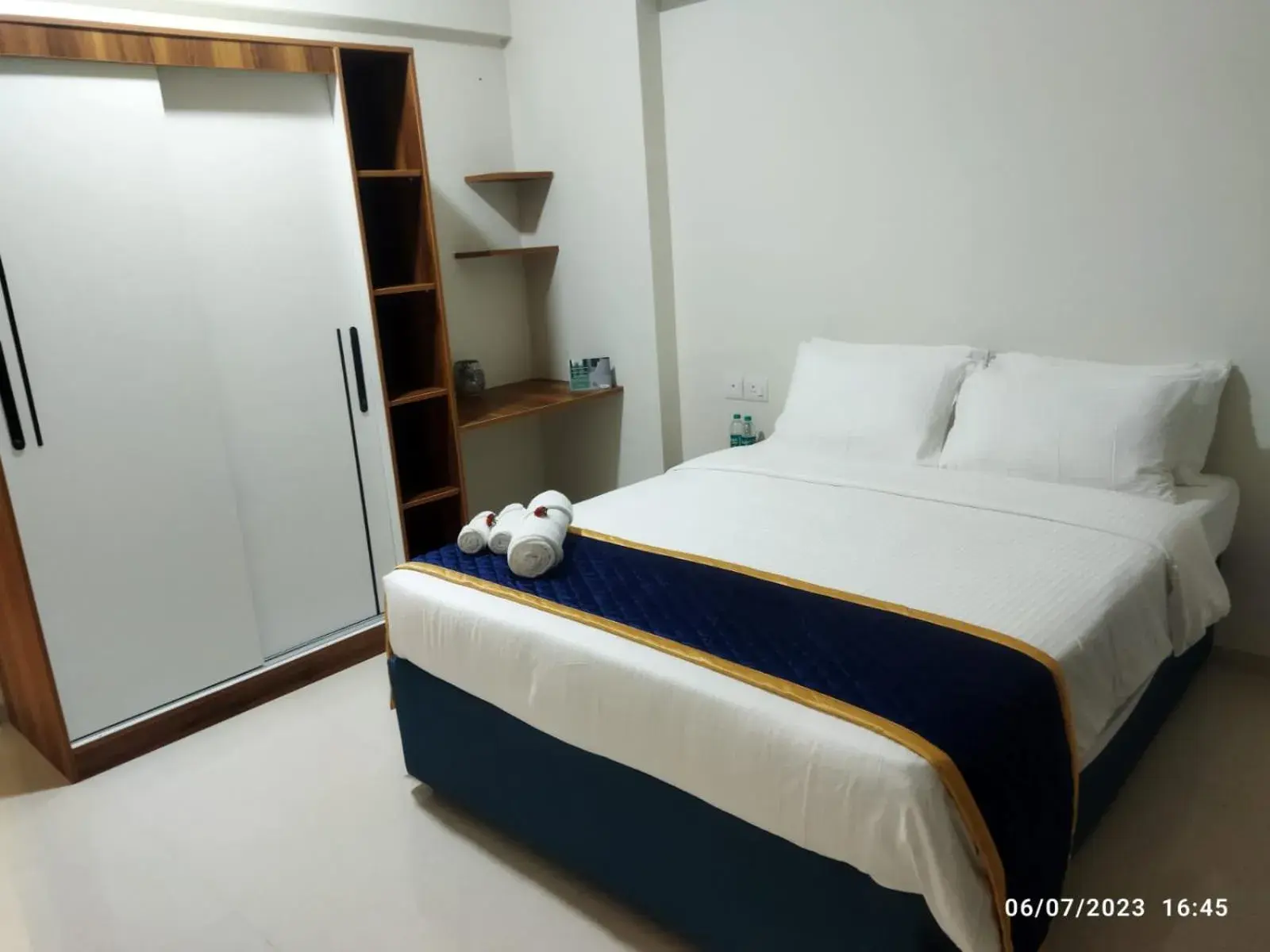 Property building, Bed in Apartel by Aarin - Oragadam Property building, Bed in Apartel by Aarin - Oragadam