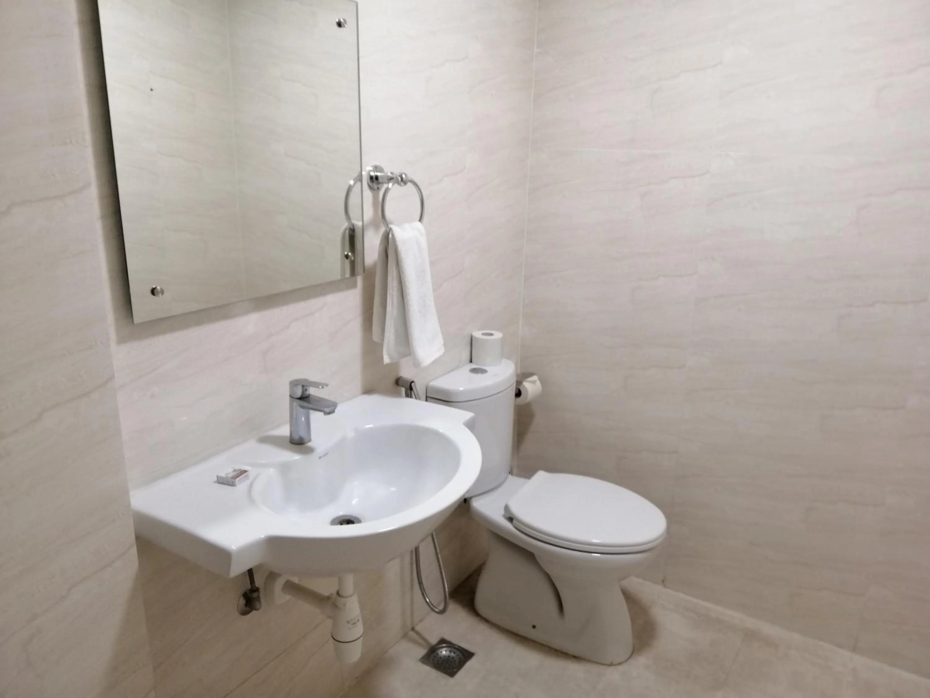 Shower in Apartel by Aarin - Oragadam