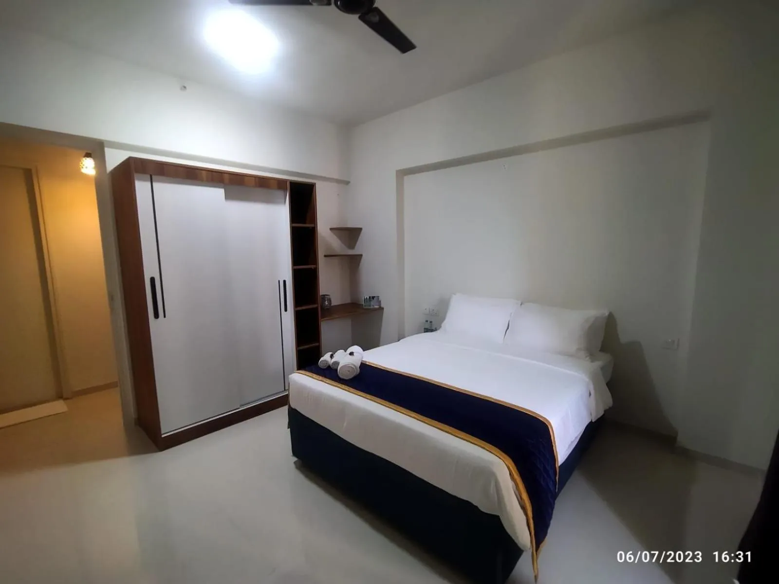 Bed in Apartel by Aarin - Oragadam