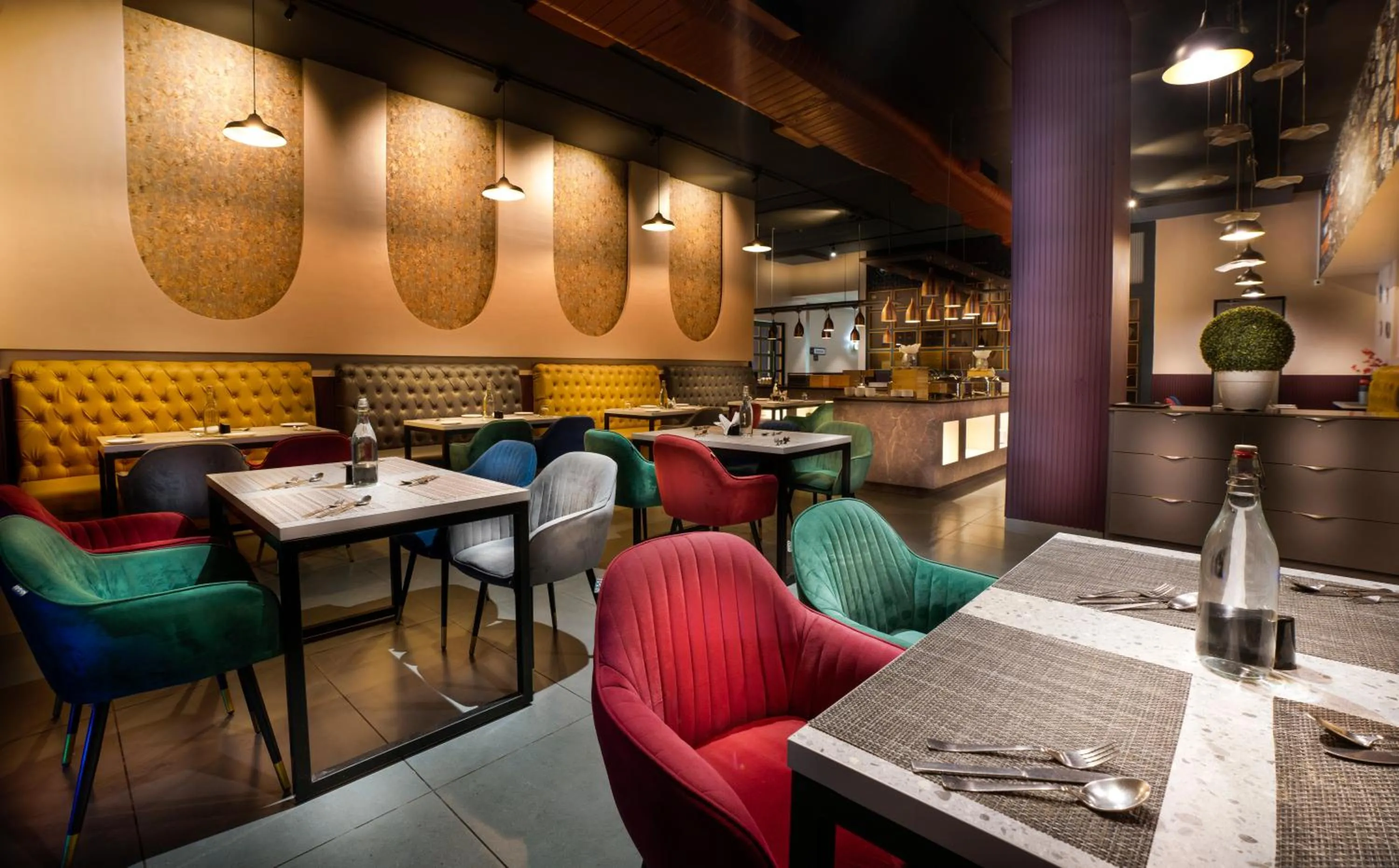 Restaurant/places to eat in Apartel by Aarin - Oragadam