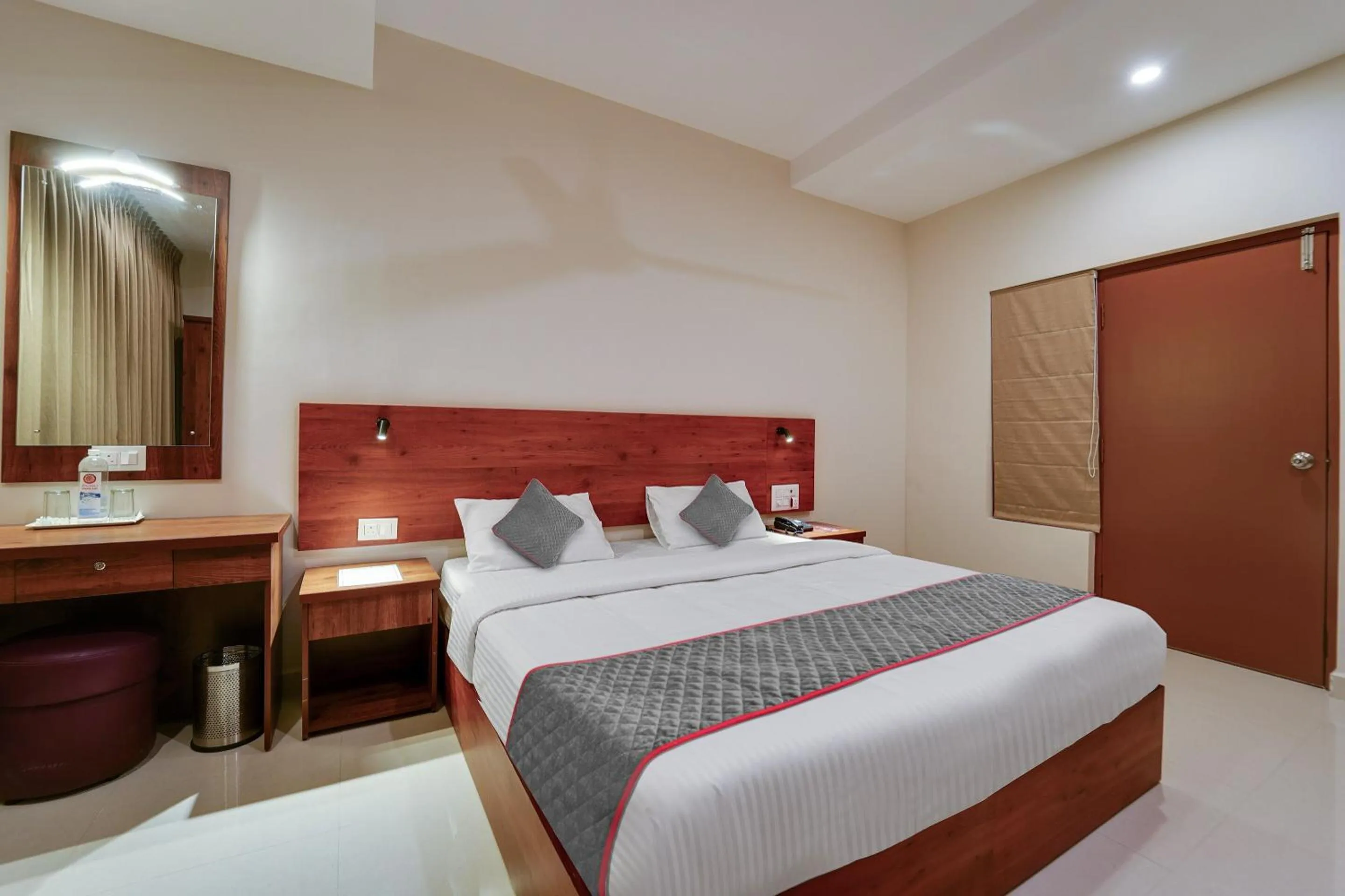 Bedroom, Bed in Super Townhouse Davis Let Bangalore