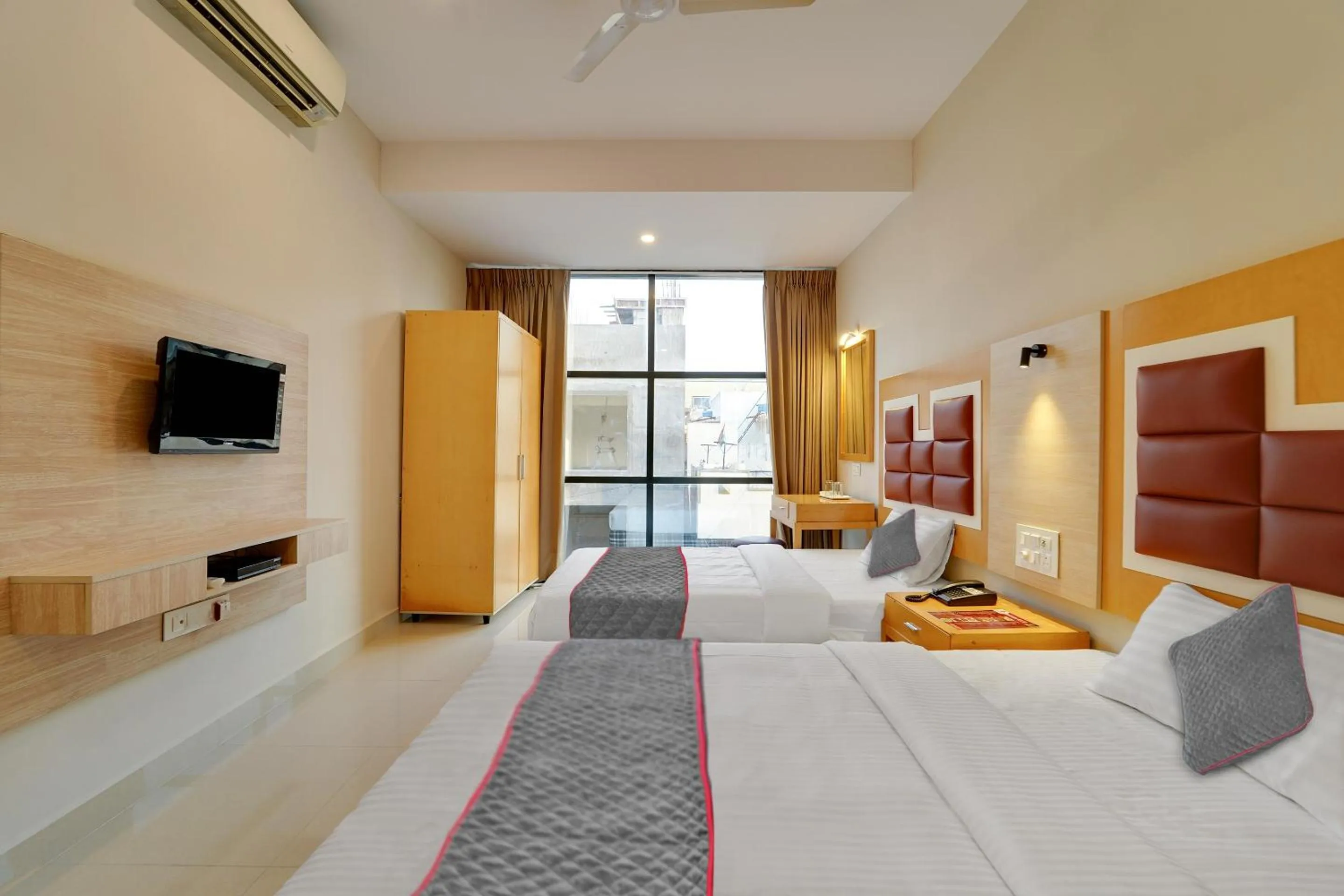 Bedroom, Bed in Super Townhouse Davis Let Bangalore