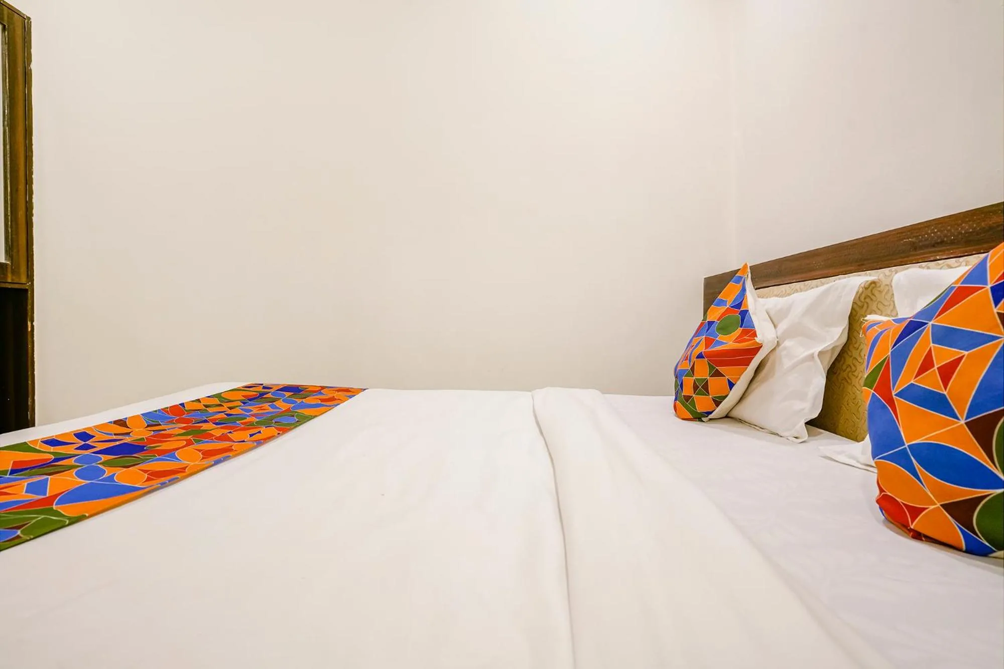 Bed in Super OYO Hotel O Accore Inn