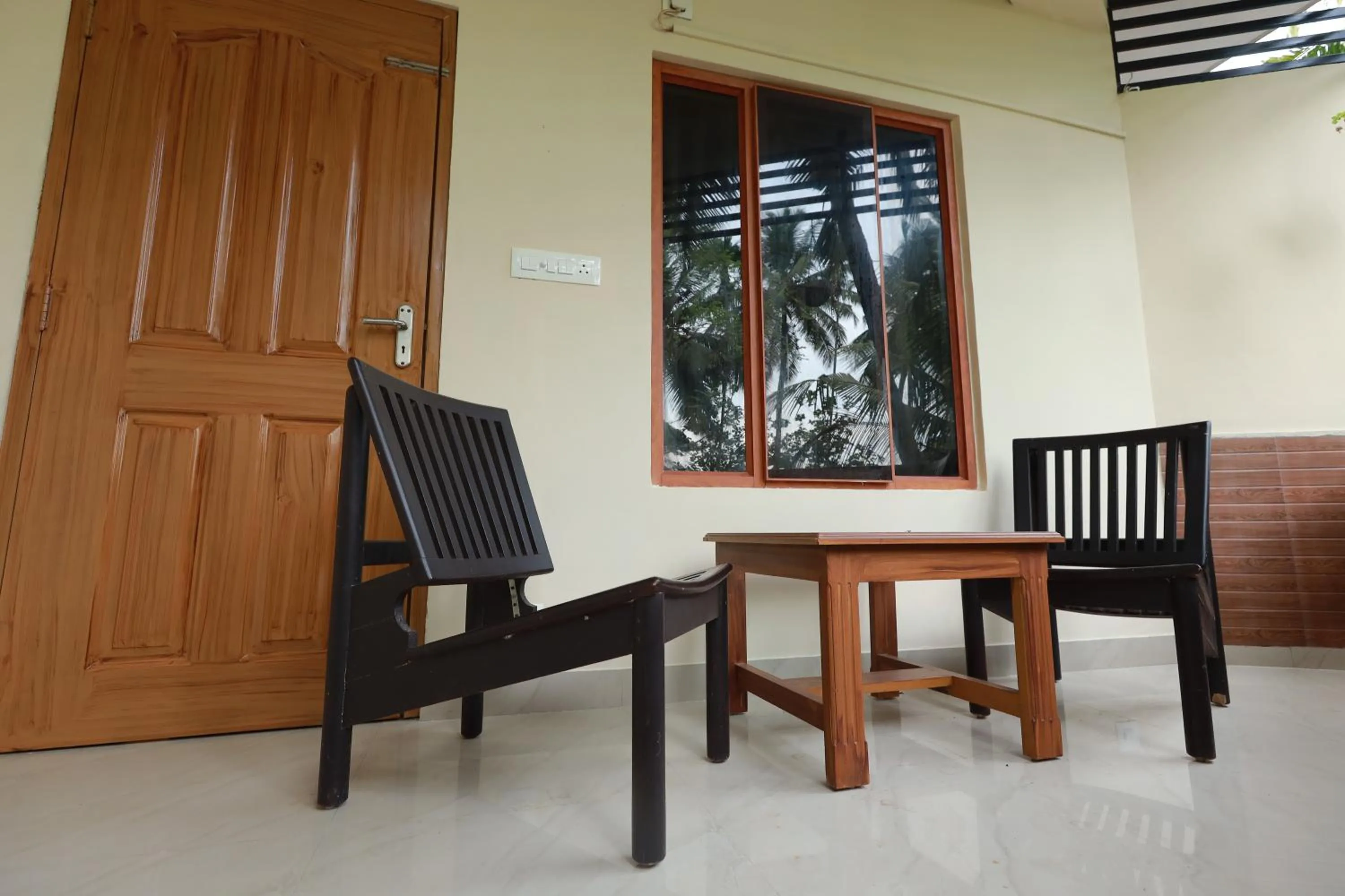 Liwa Tower Hotel & Business Center