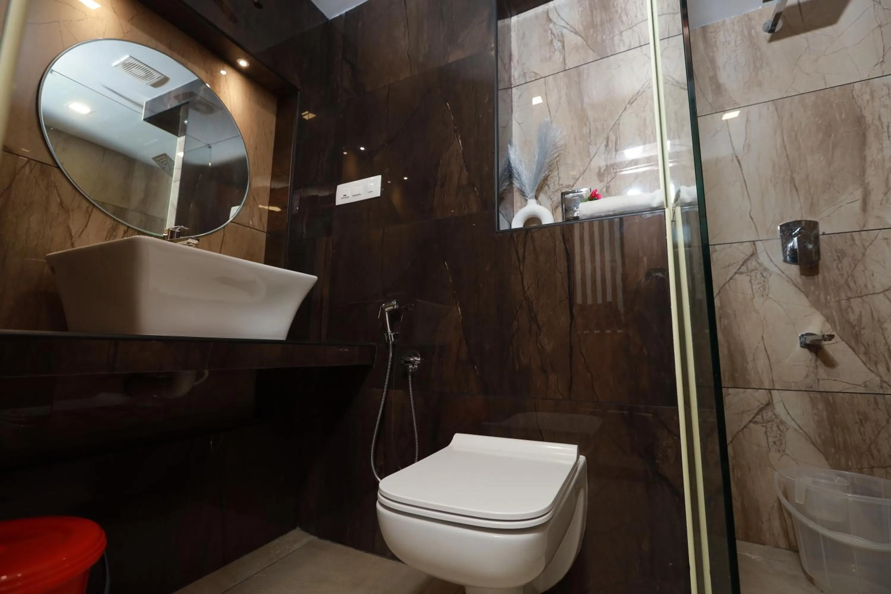 Liwa Tower Hotel & Business Center