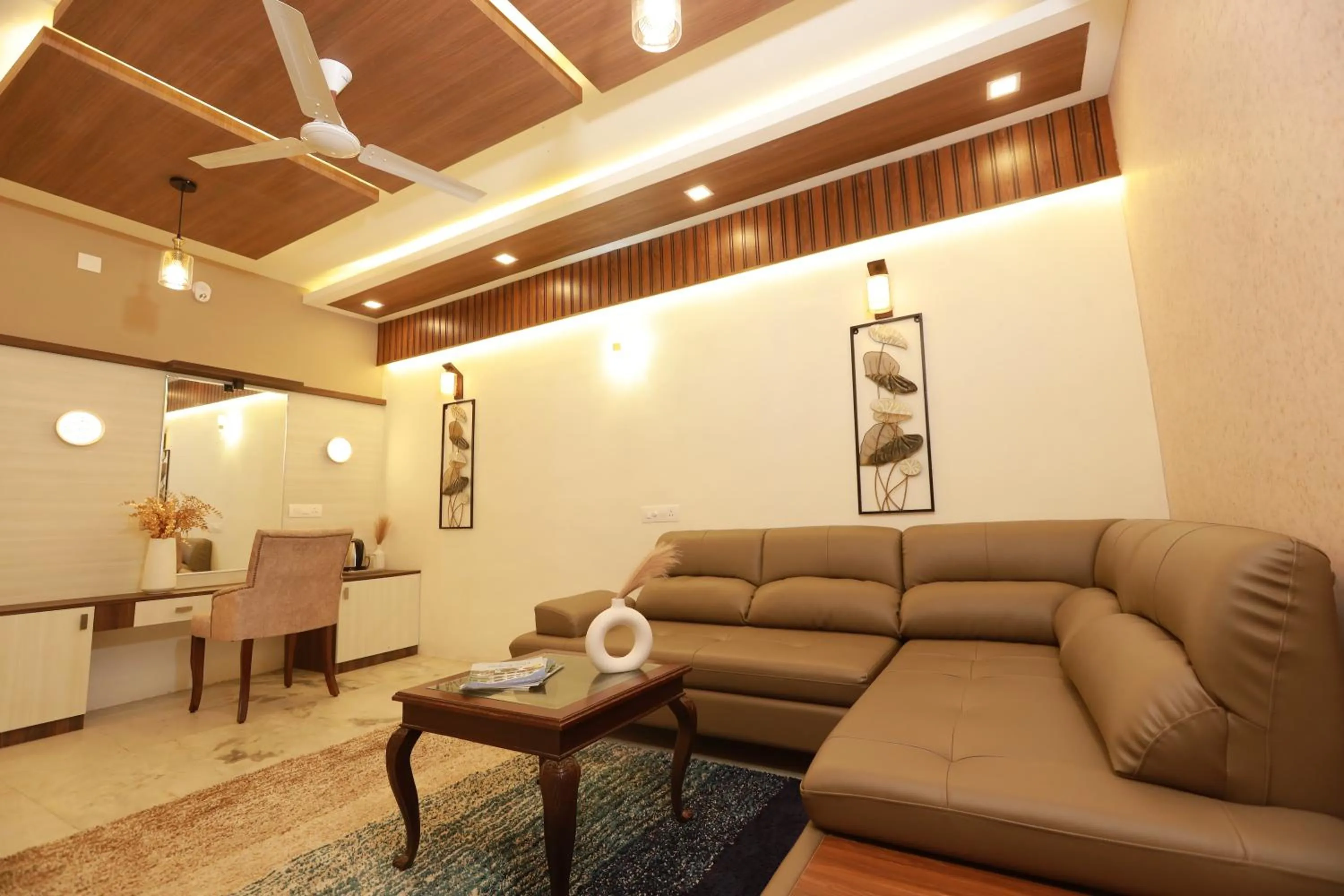 Liwa Tower Hotel & Business Center