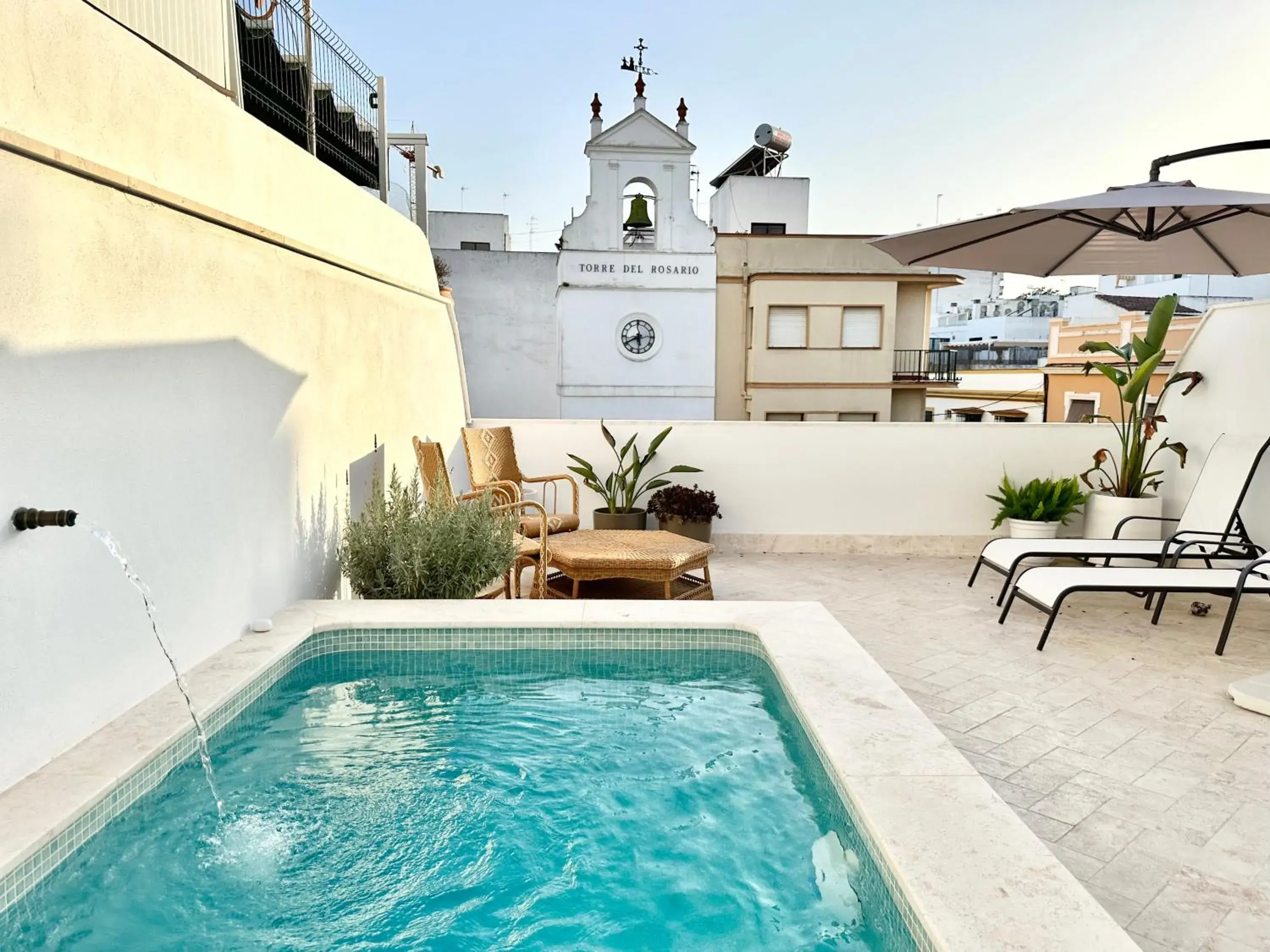 Apartamento dúplex con piscina privada en terraza Apartamento dúplex con piscina privada en terraza