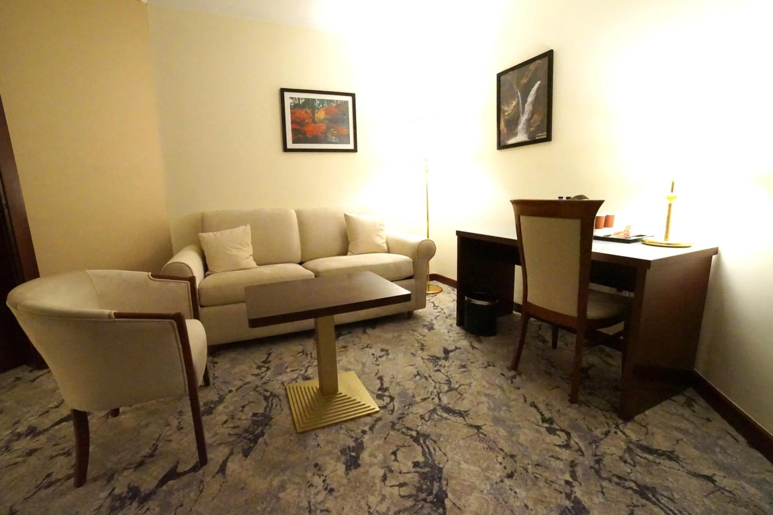 Seating area in Amman Paradise Hotel