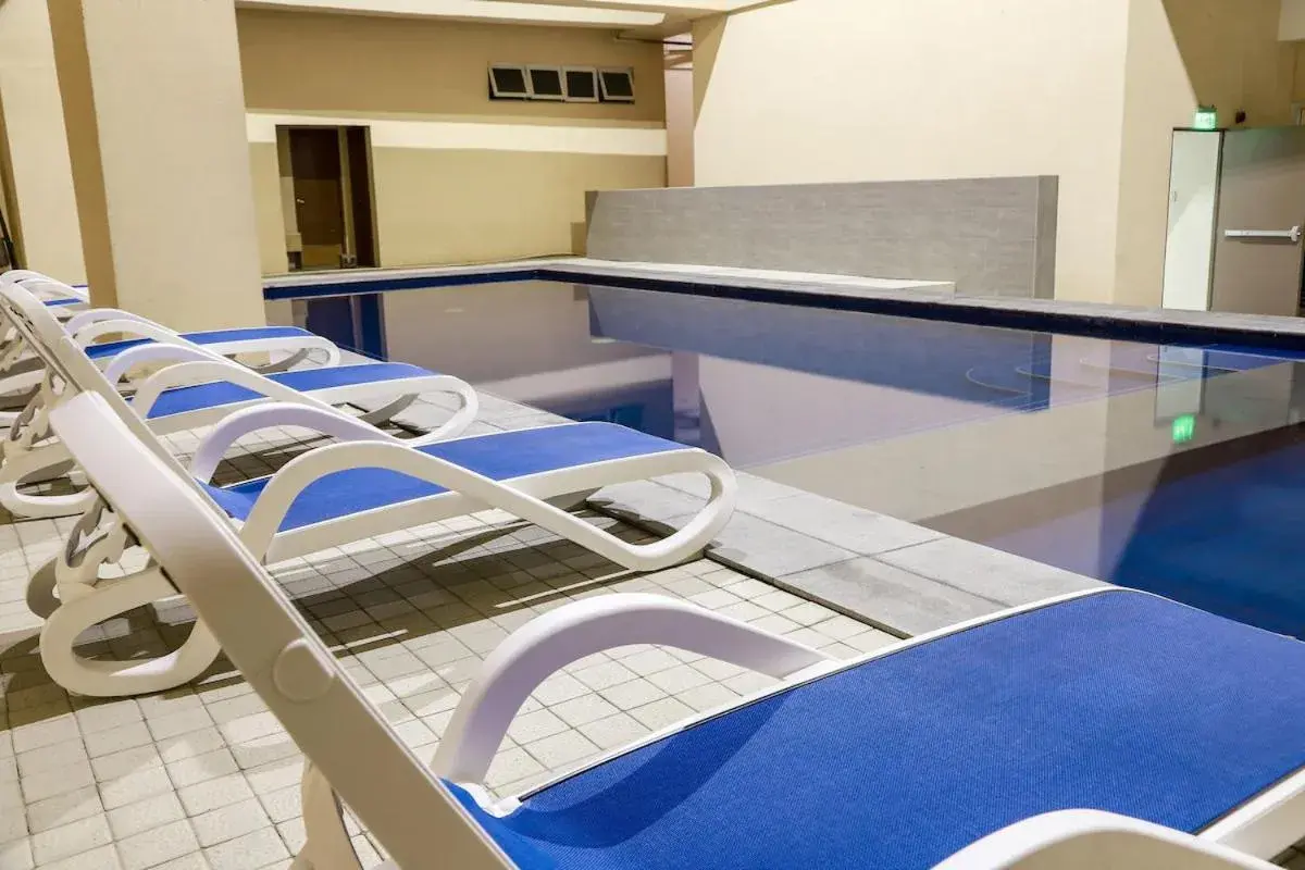 Swimming pool in Sotogrande Hotel Katipunan Swimming pool in Sotogrande Hotel Katipunan