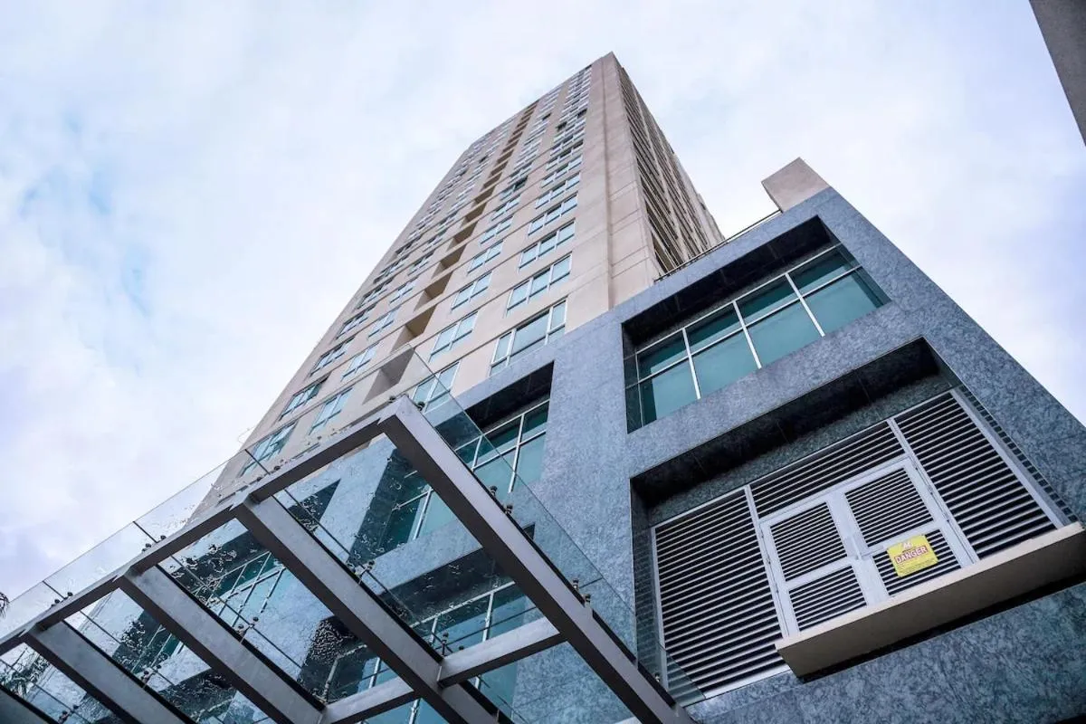 Property building in Sotogrande Hotel Katipunan