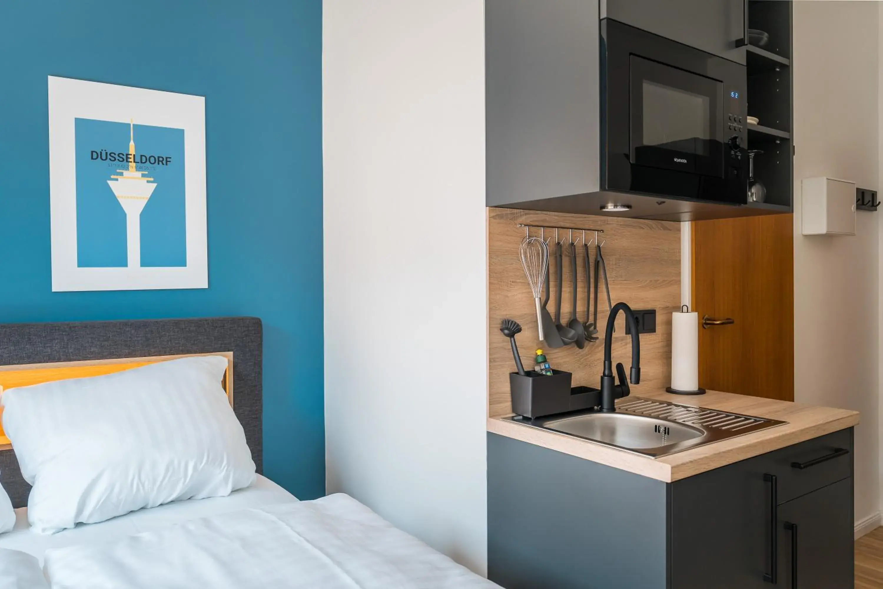 Kitchen or kitchenette, Bed in Antares Apartments Kitchen or kitchenette, Bed in Antares Apartments