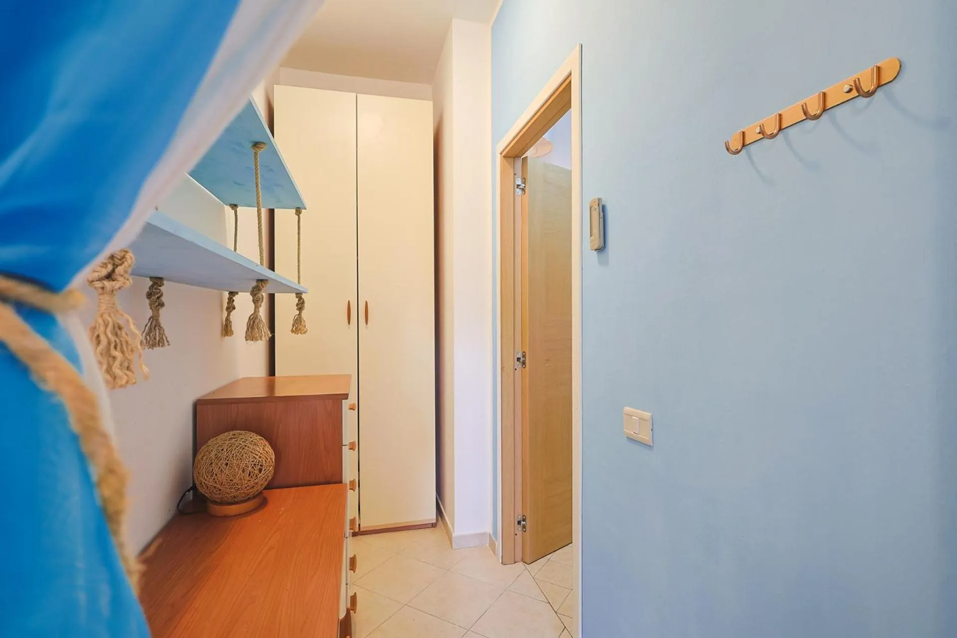 Decorative detail in Pineta Azzurra