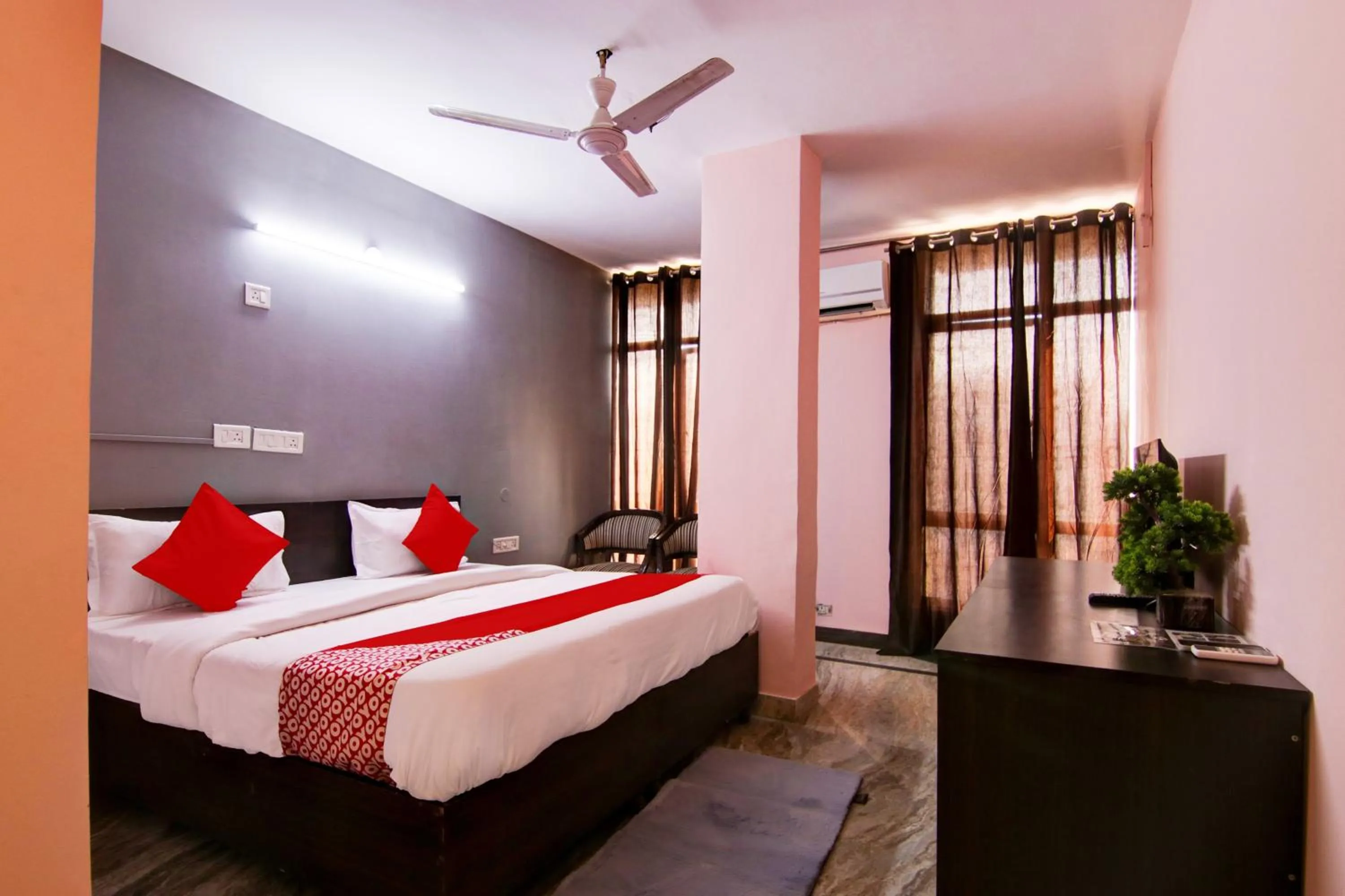 Bedroom, Bed in Hotel O Manya Stay