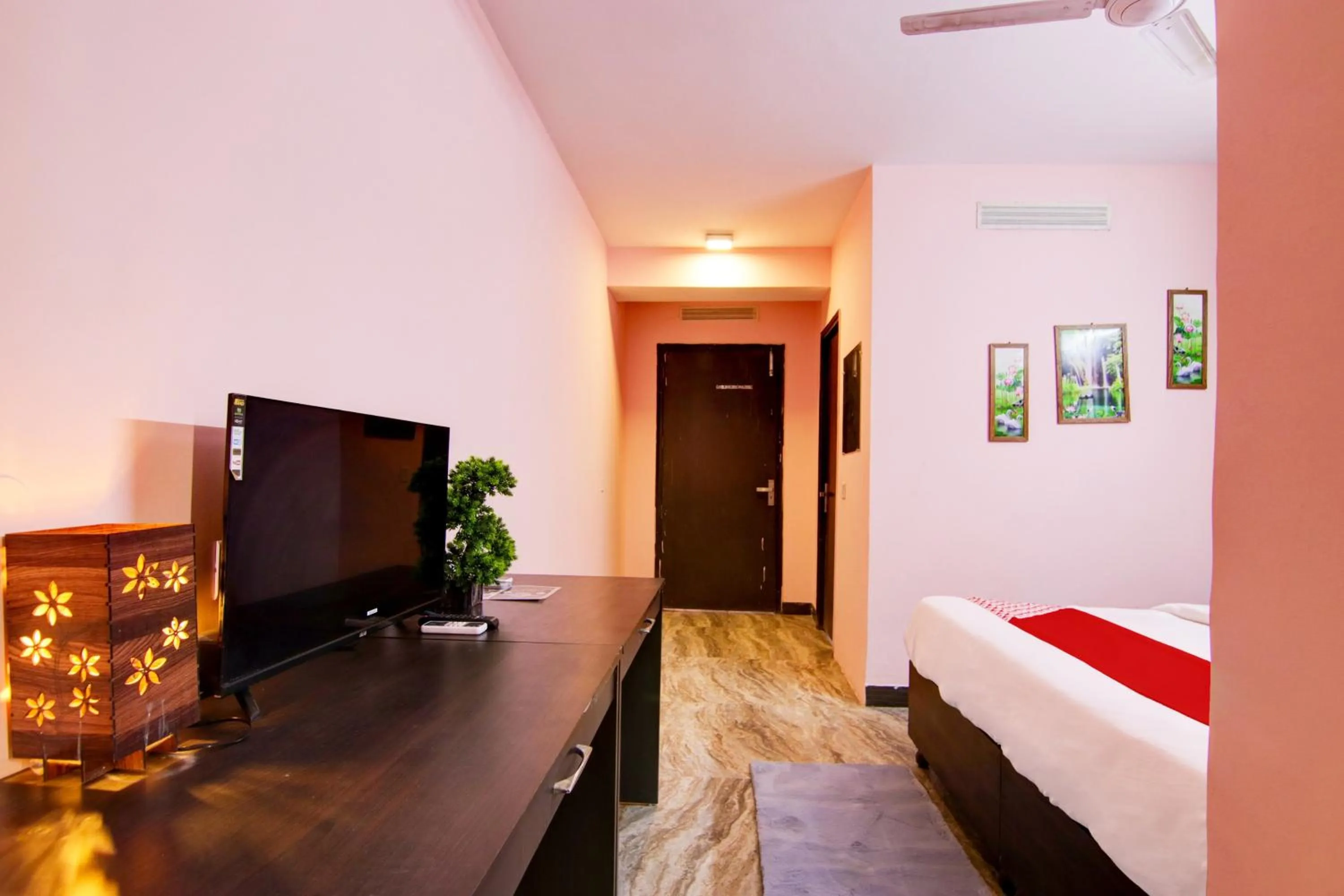 Lobby or reception in Hotel O Manya Stay